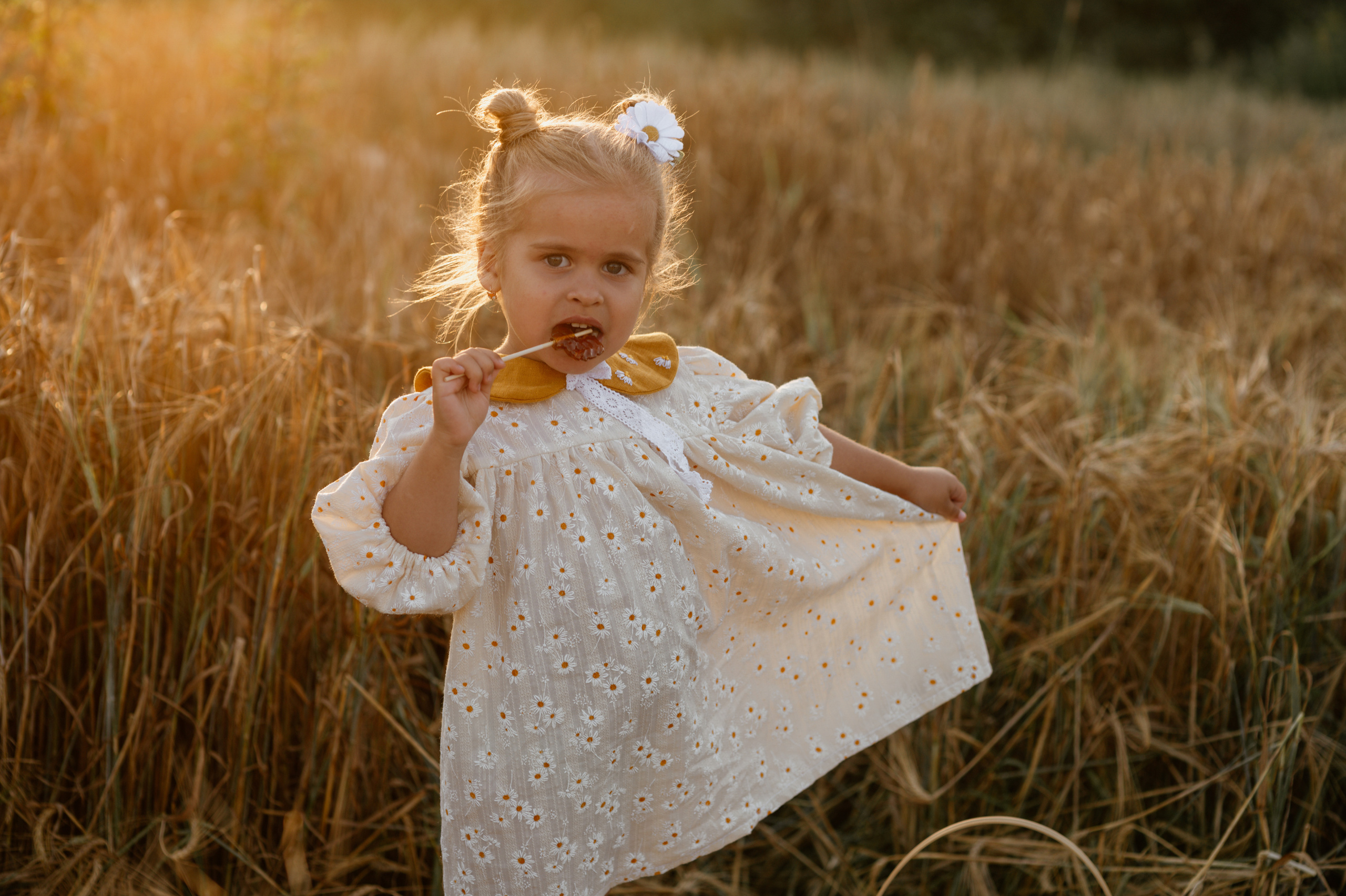 Анонс с маленькими булочками. Женский и семейный фотограф в Костроме. Алена Шепот