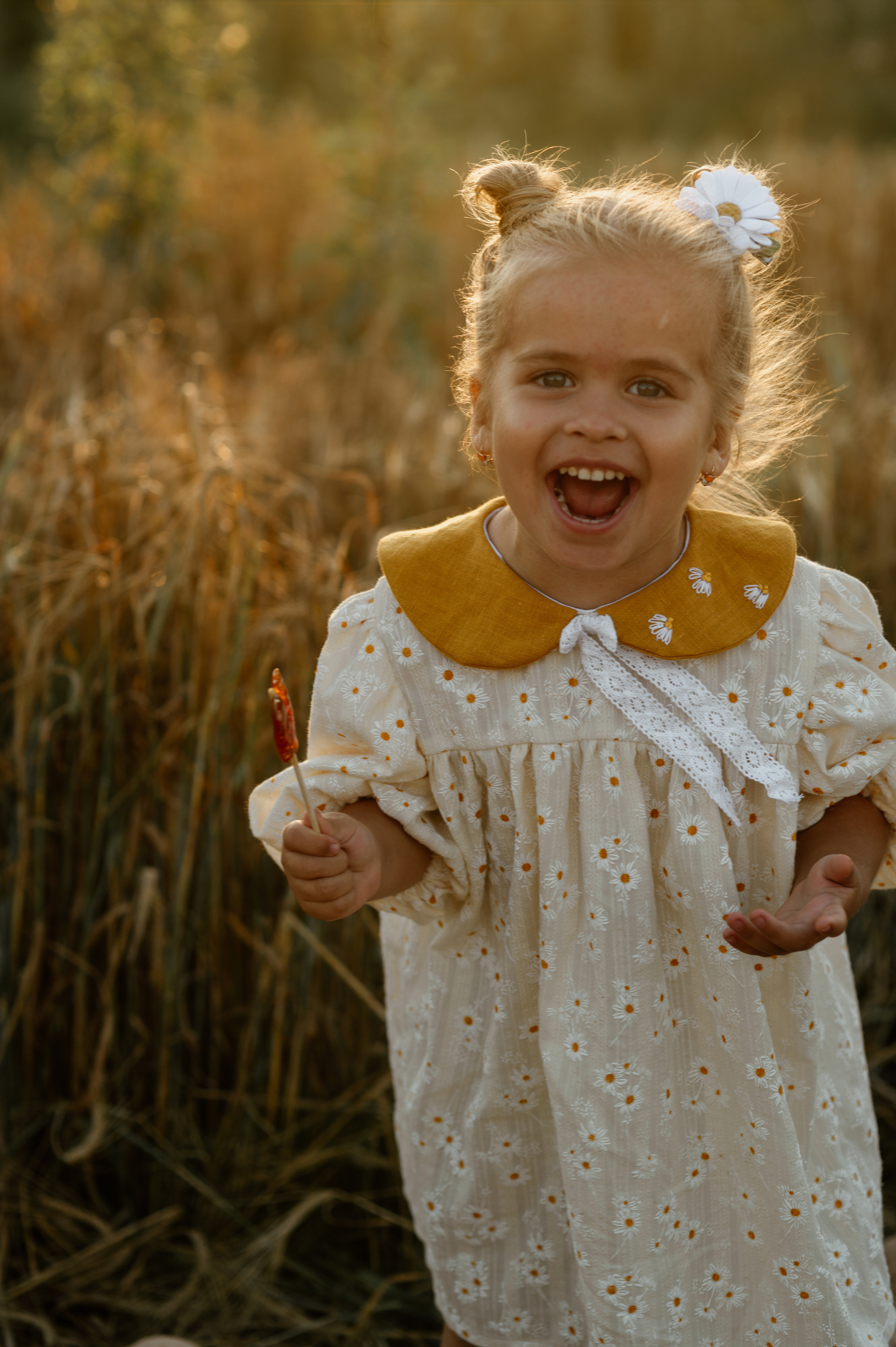 Анонс с маленькими булочками. Женский и семейный фотограф в Костроме. Алена Шепот