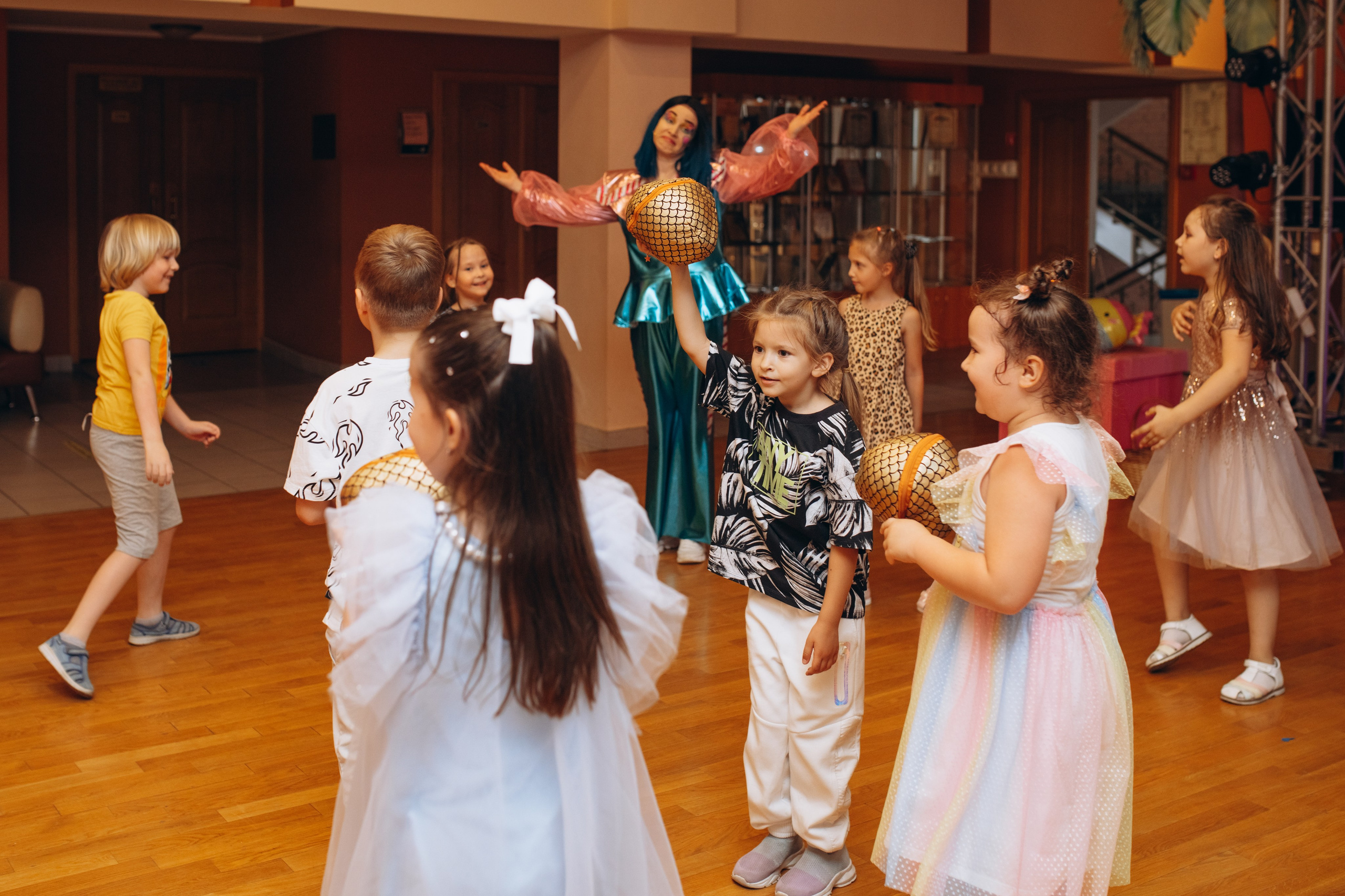 Выпускной в КЦ Рублёво. Фотограф Людмила Оюн
