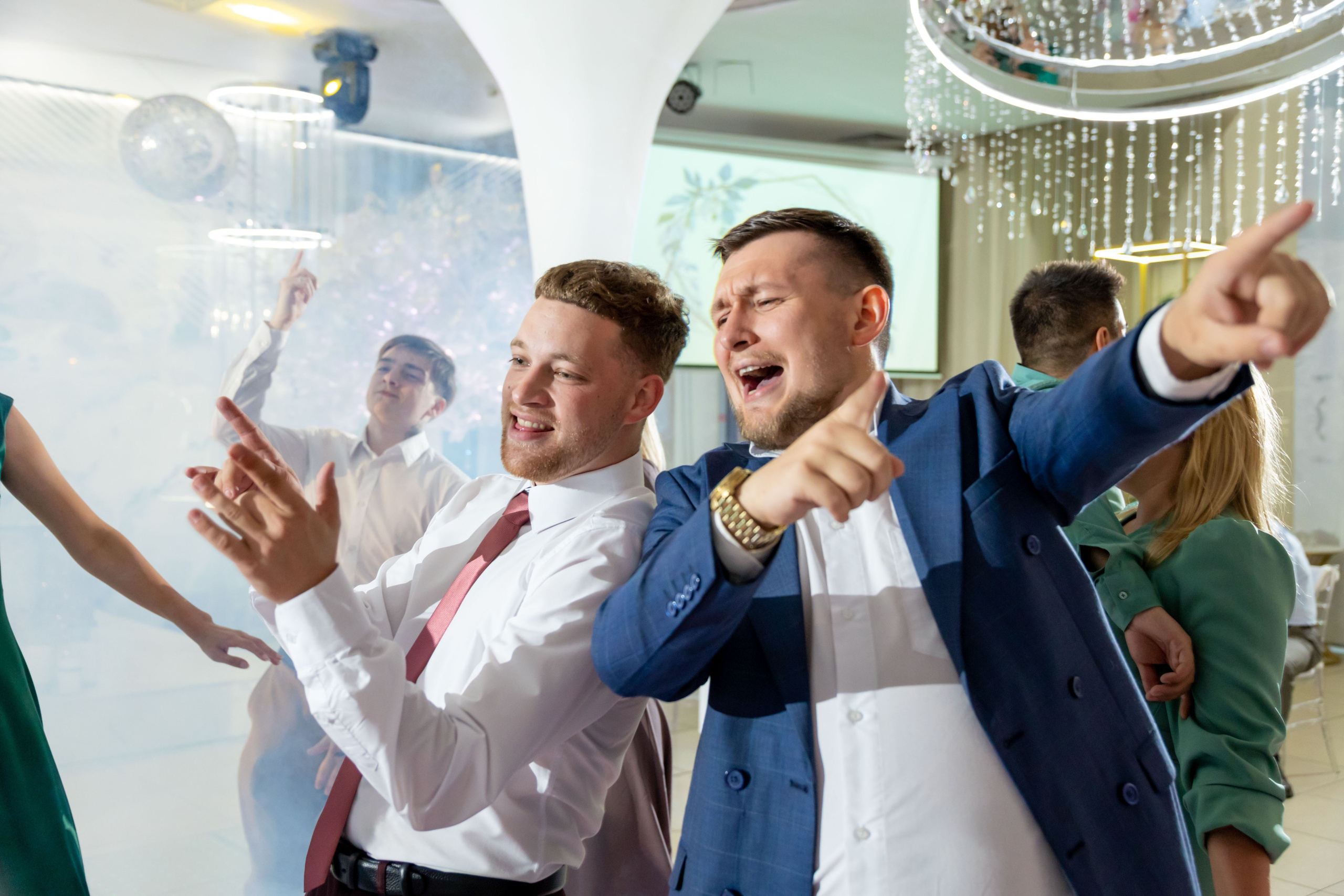 Фотограф на банкет свадьбы, юбилея в Санкт-Петербурге. Фотограф на праздник, корпоратив, День Рождения и Юбилей в г. Санкт-Петербурге Алексей Анкушев