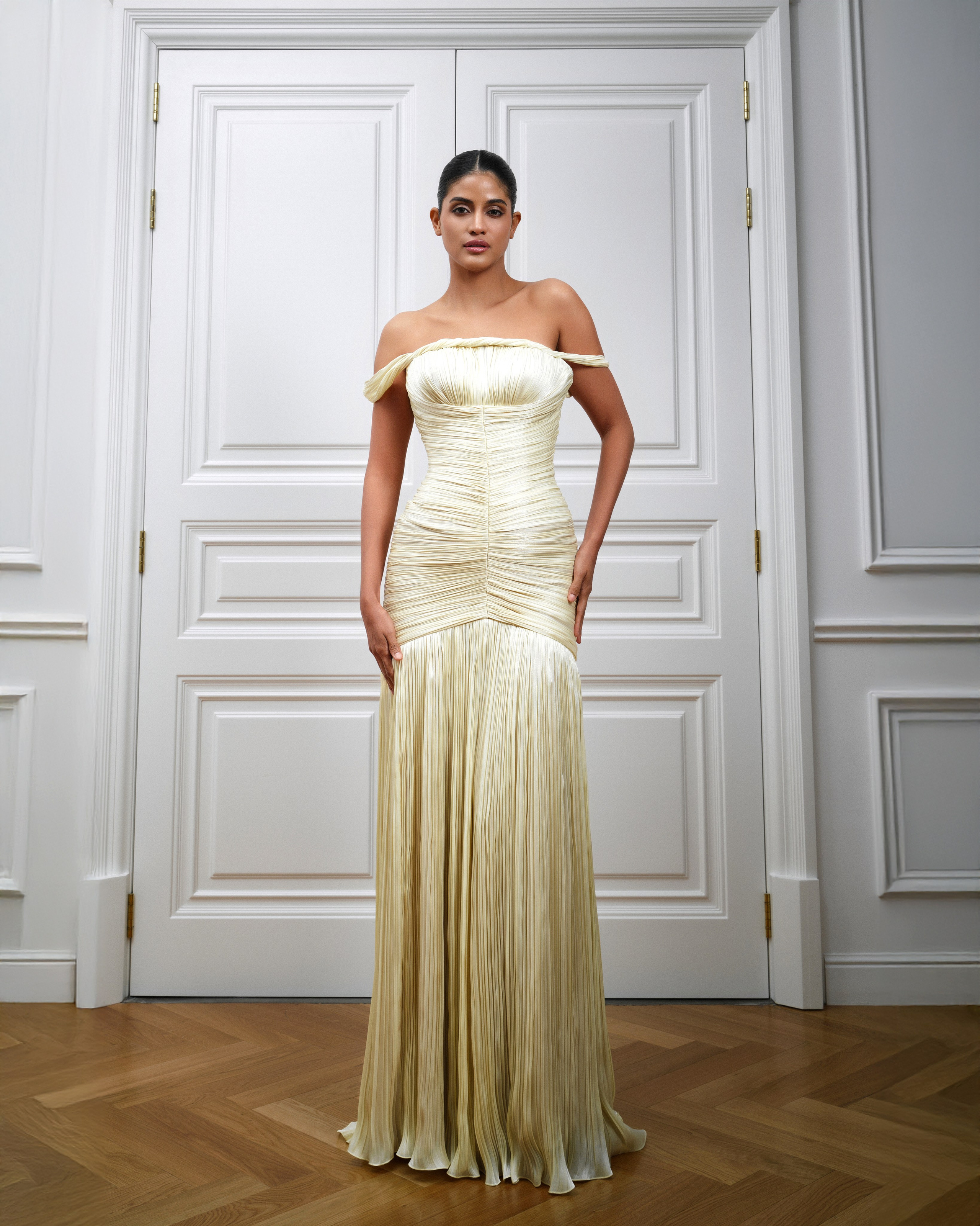 Brand Dress. NOIZOMAX Художественный фотограф в Дубай