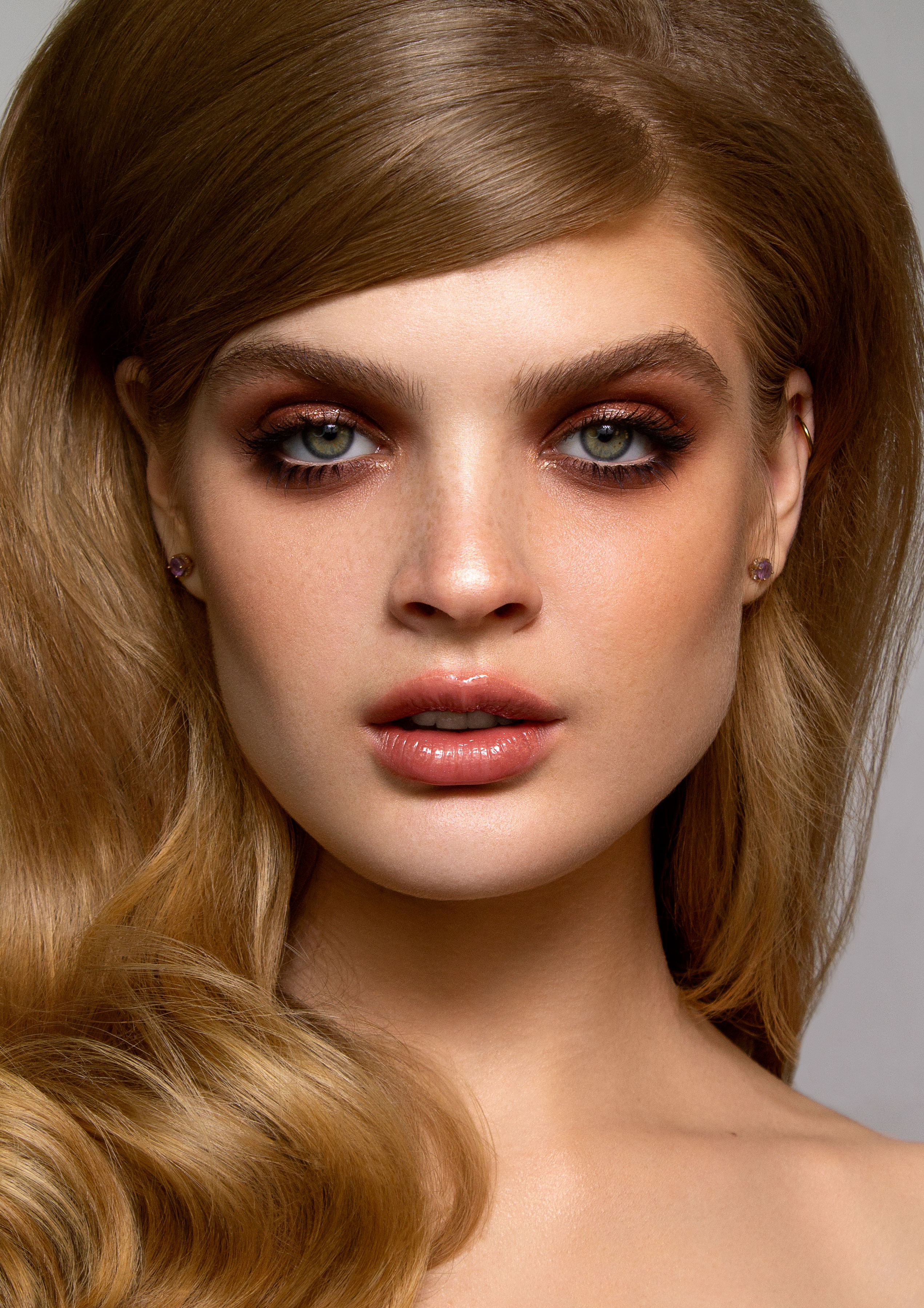 Ph: @Pavelina Zhukova Retoucher: @retouchme.ann (Bulygina Anna)