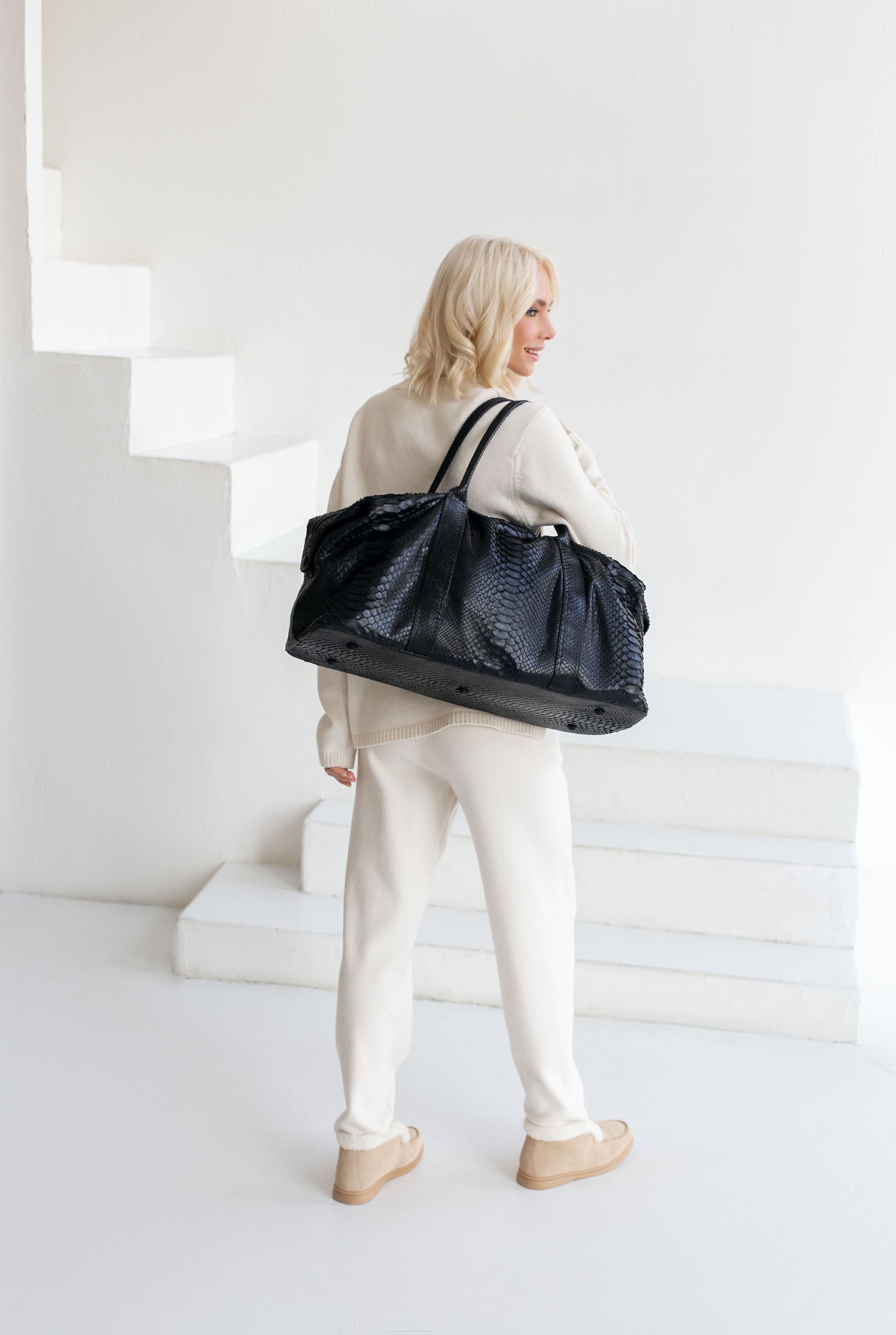 For Pitoshashop. Retoucher