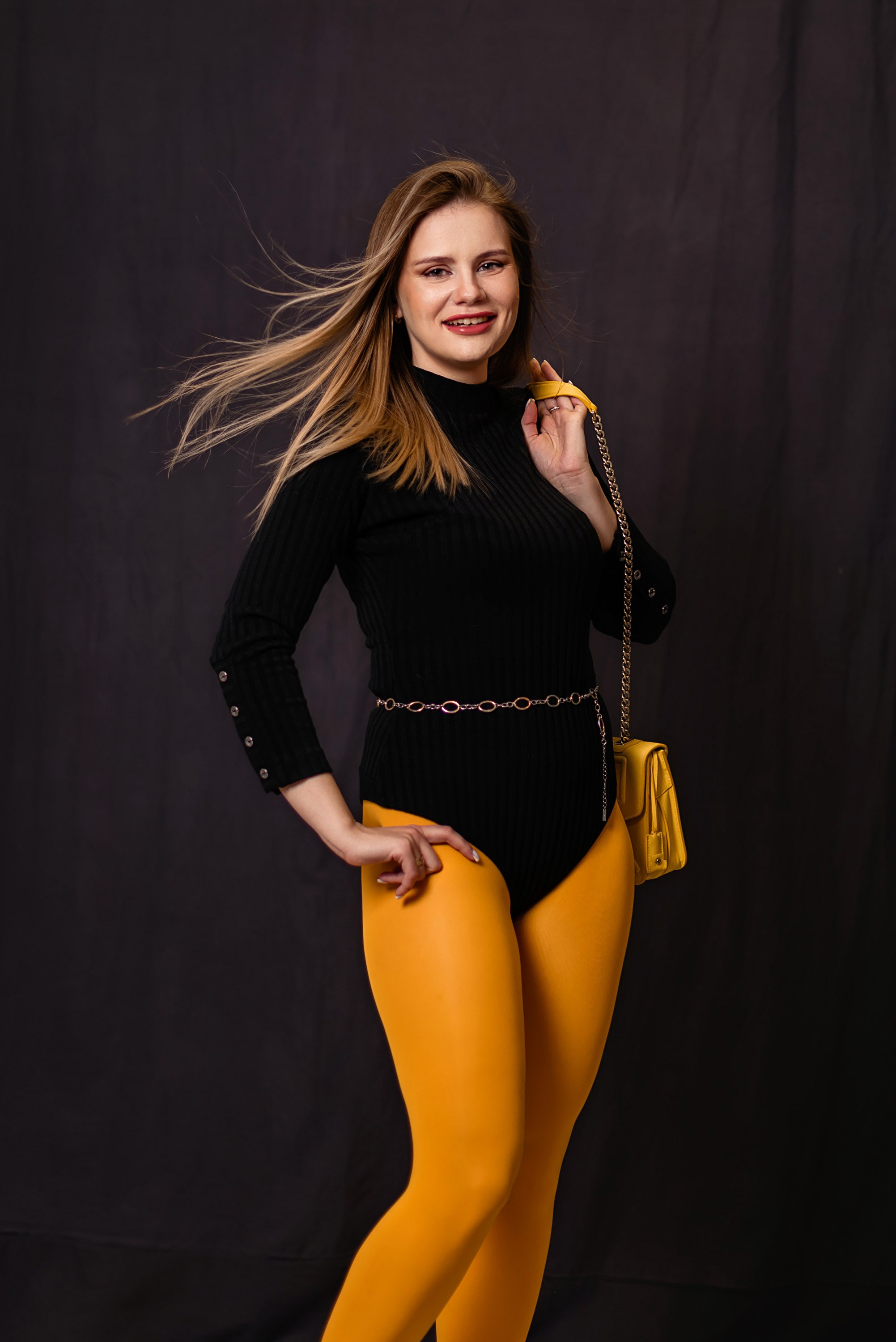 Съемка Алены в фотостудии. Фотограф Тула творческие фотосессии недорого Ольга Ромашина