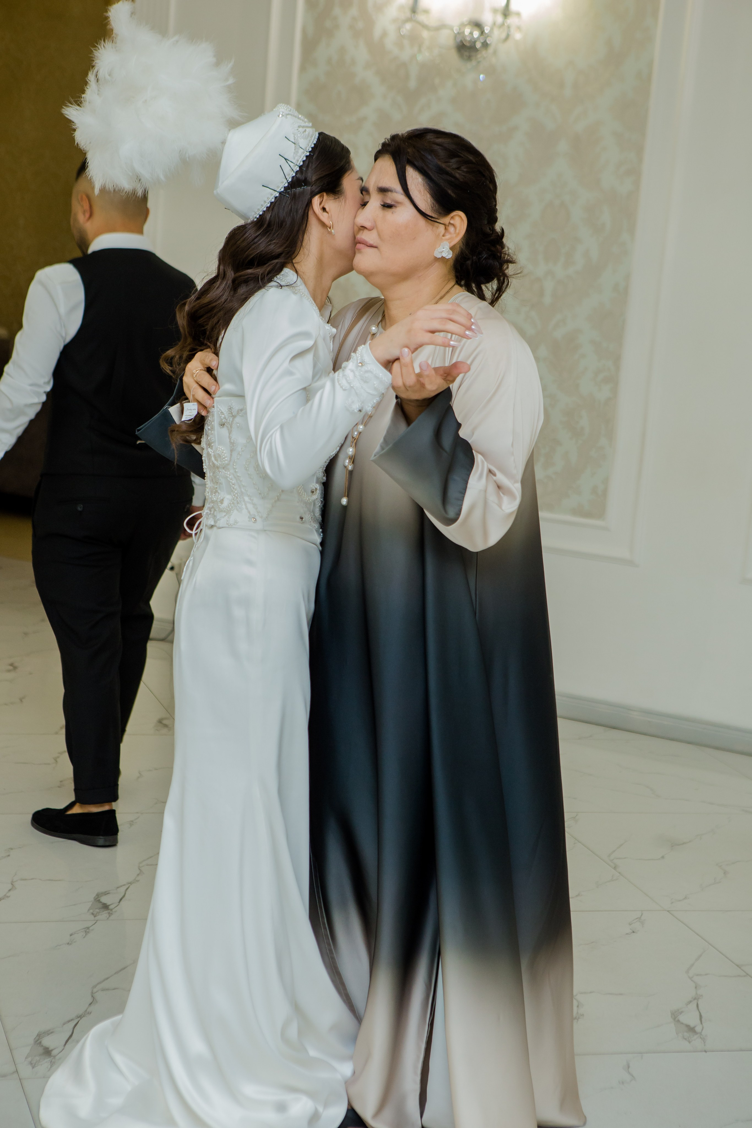 QYZ UZATU ZHADYRA. Свадебный и репортажный фотограф в Астане T.Yertay «Nomad media»