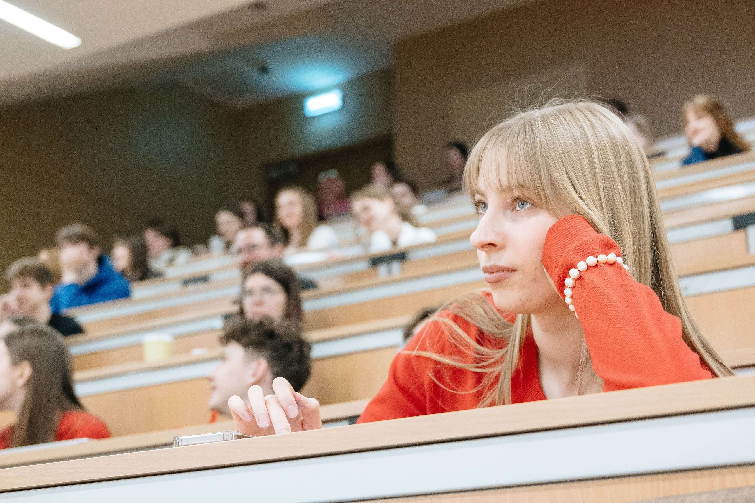 Встреча с Олегом Титовым, креативным продюсером Medium Quality. Даниил Сергеев: репортажный фотограф