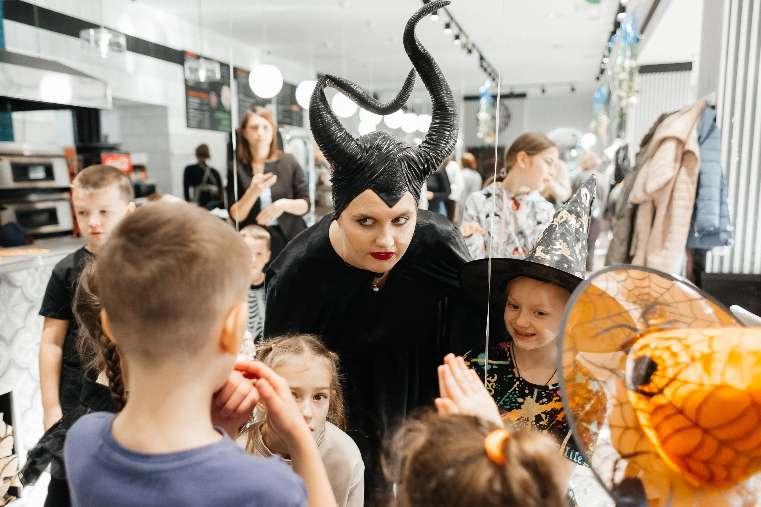 Детский мастер-класс в «Кофебулка». Фотограф Кемерово | Сергей