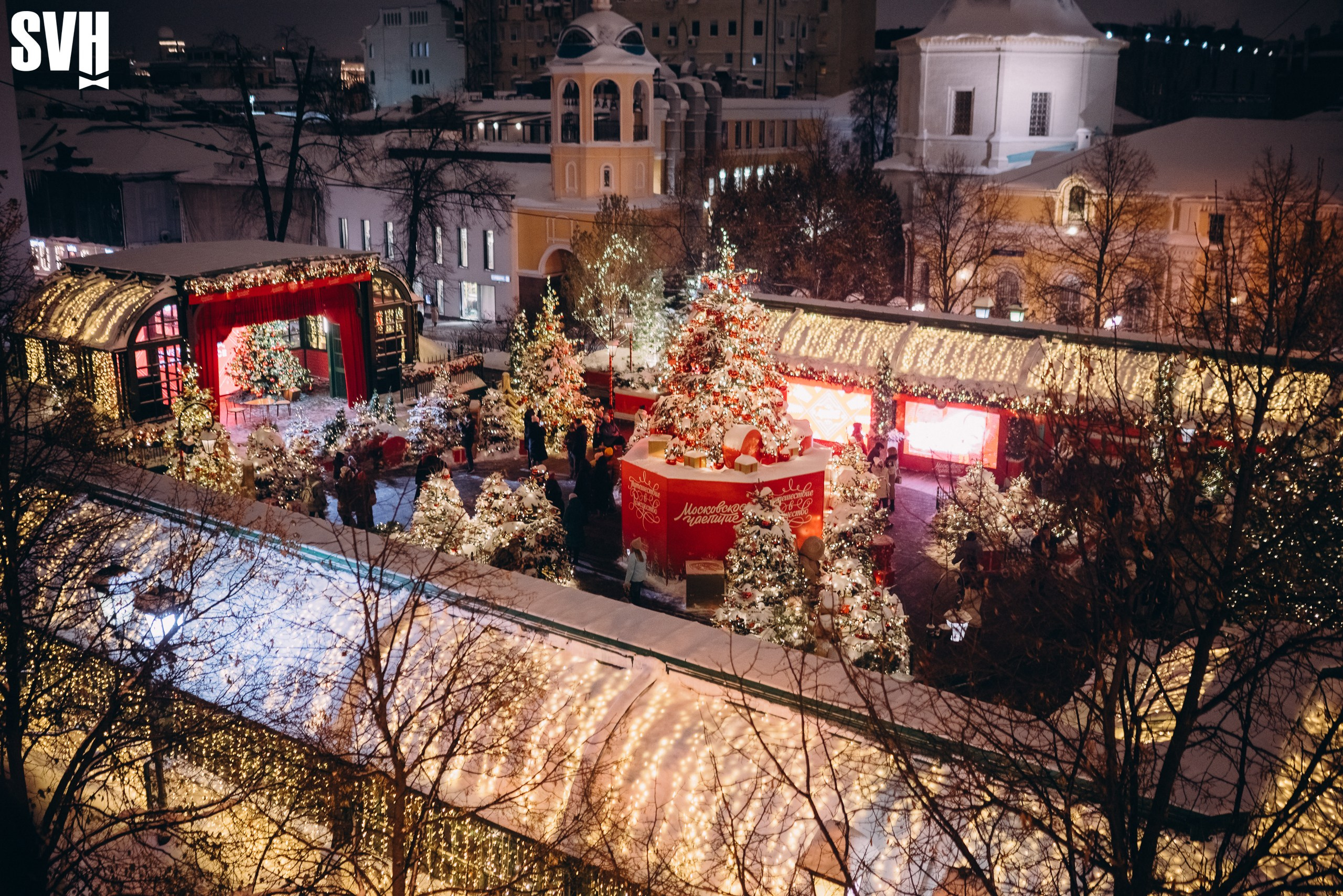 Новогодняя ярмарка на Тверской площади
