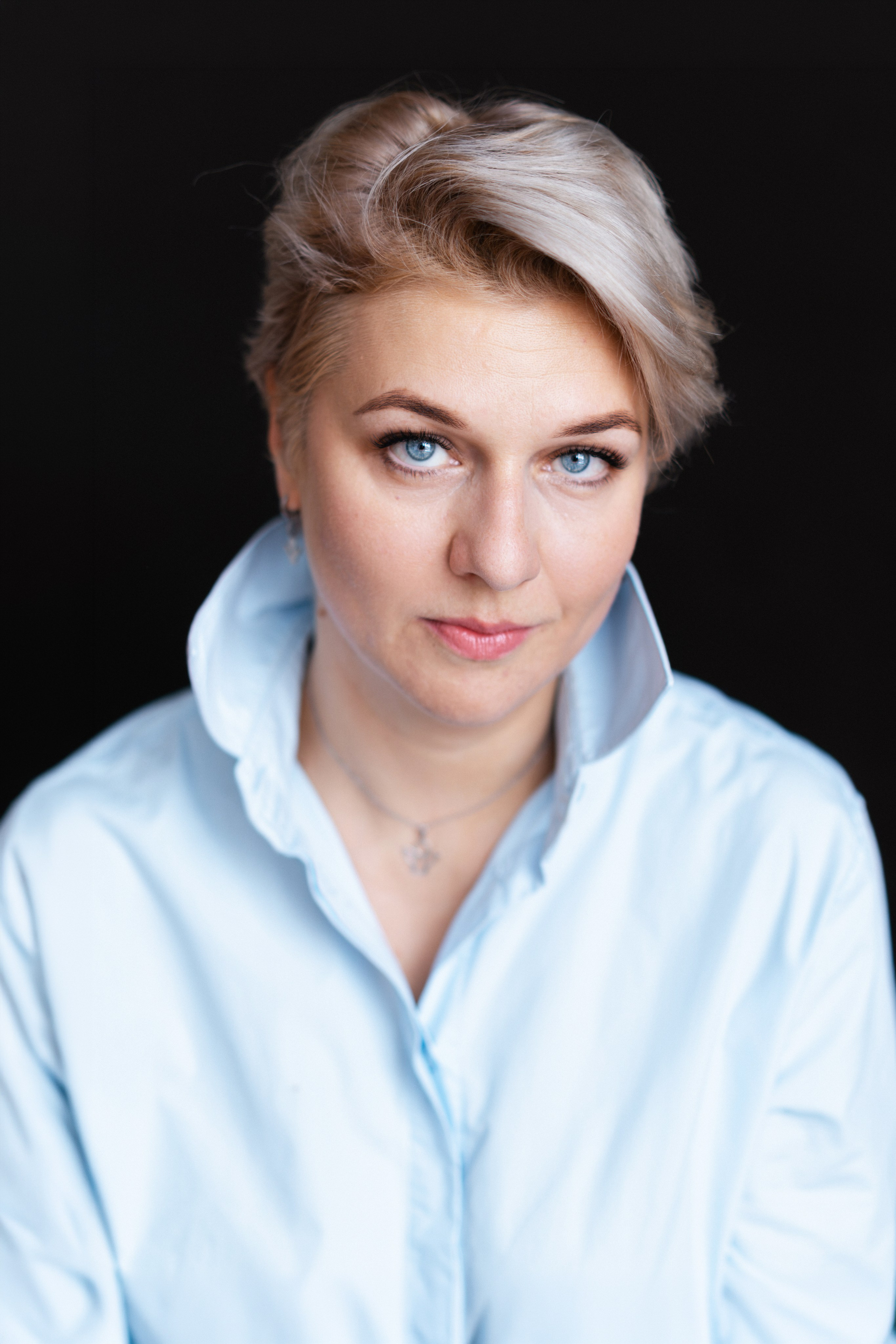 Актёрское портфолио. Фотограф и видеограф Арина Семёнова