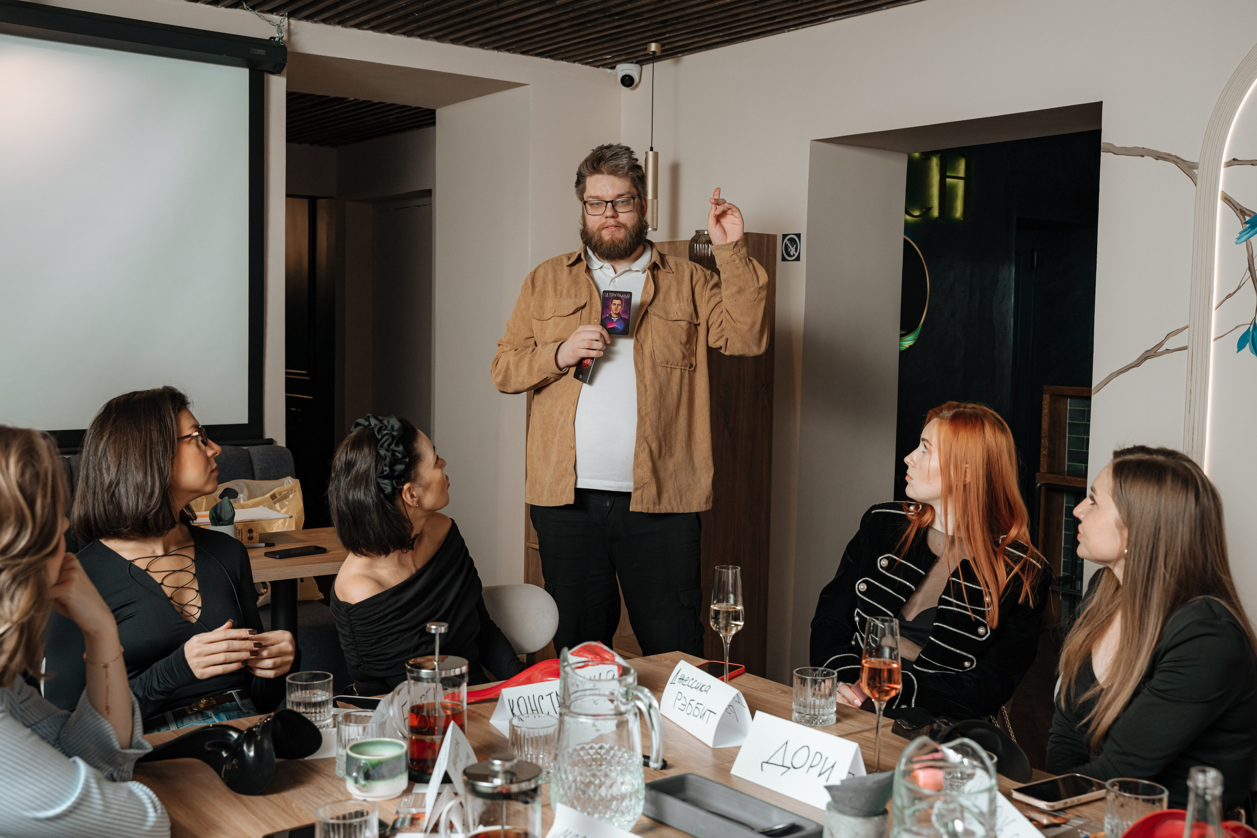 Мафия. Бар FINCH. ЖЕНСКИЙ КЛУБ LAXMI. Портретный фотограф в Санкт-Петербурге Дмитриева Наталия