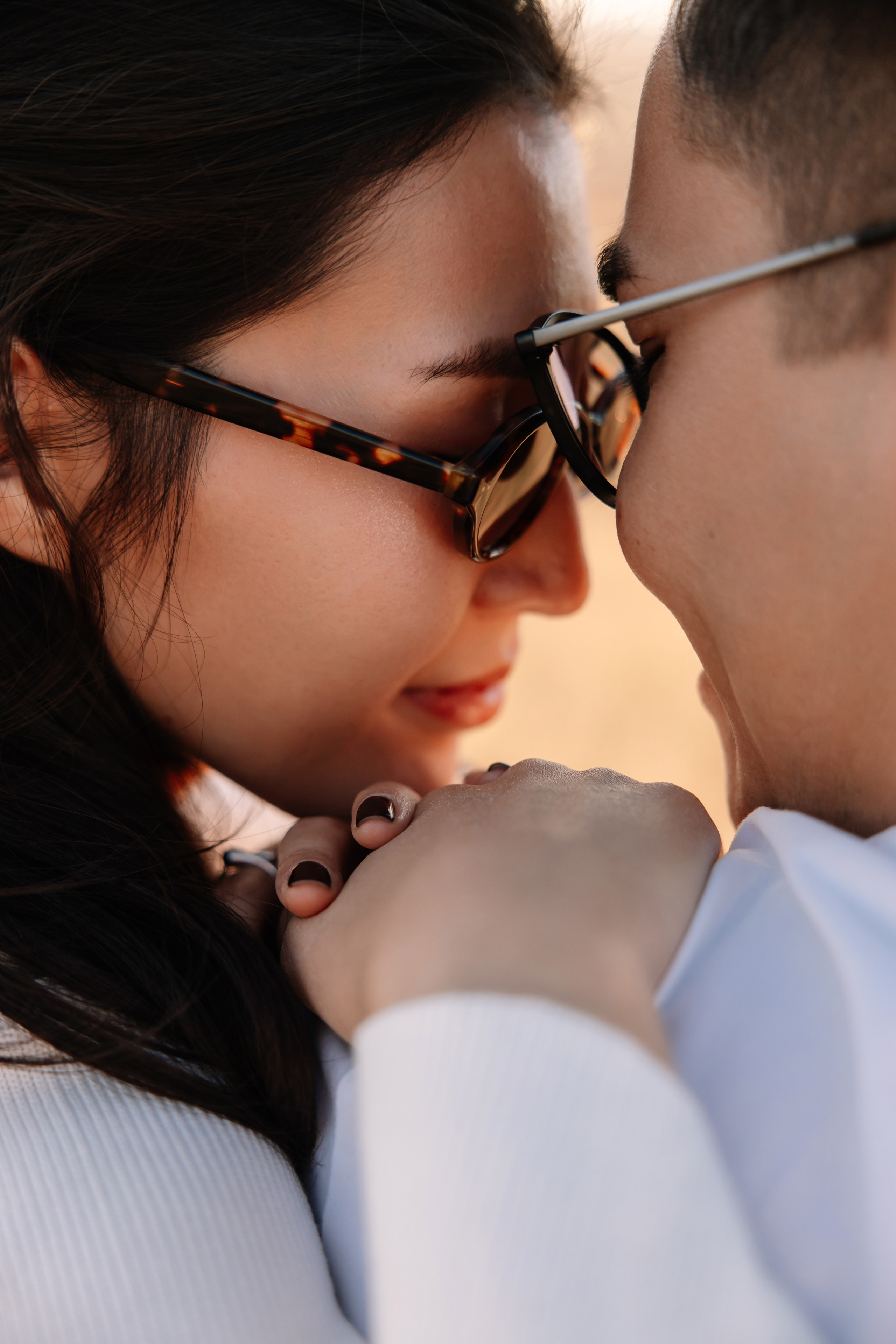 Предсвадебная фотосессия Нарана и Юлии. Свадебный и семейный фотограф в Элисте Лиджик Сарлов