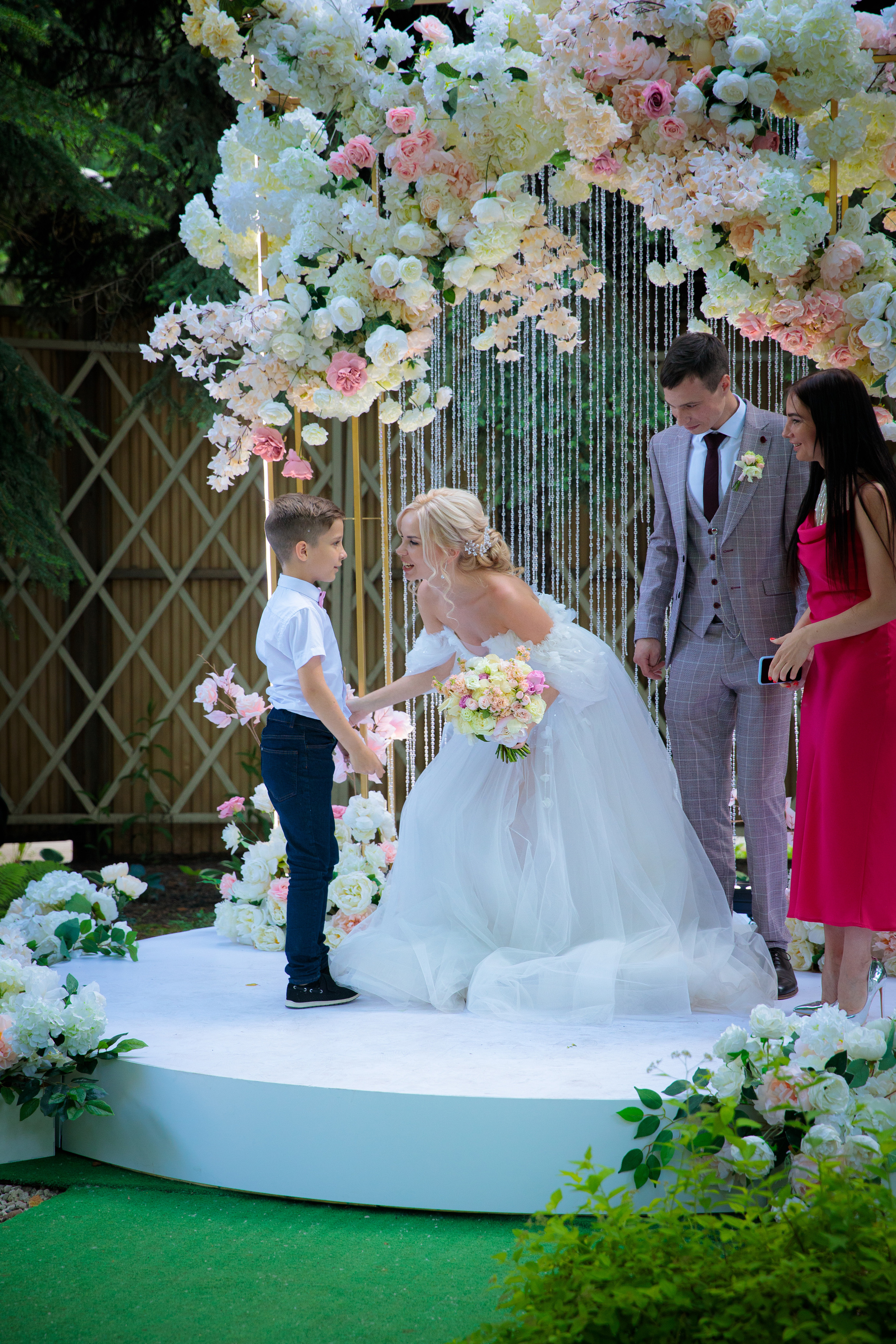 Свадебная фотография. Репортажный фотограф в Самаре