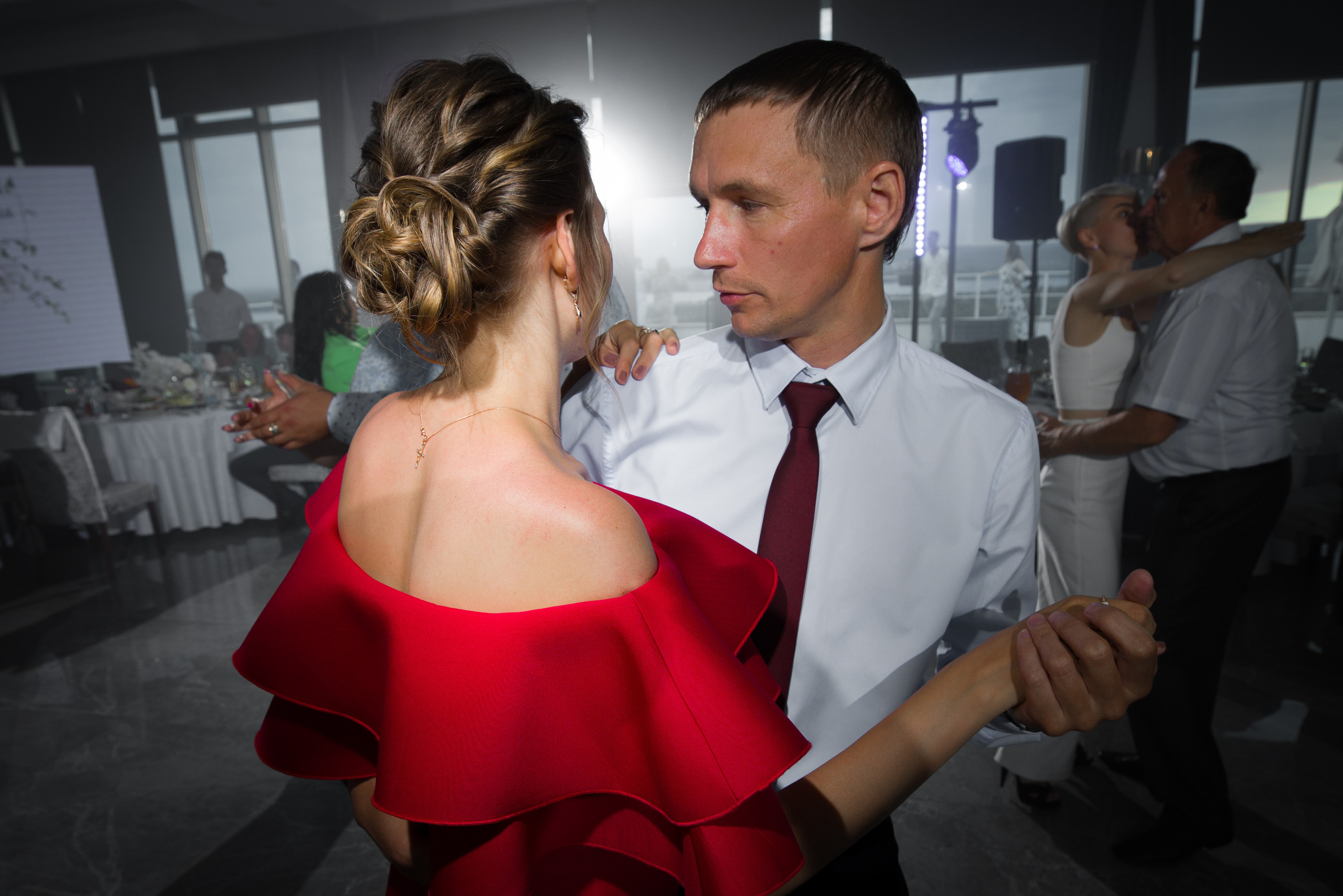 Свадебная фотография. Репортажный фотограф в Самаре