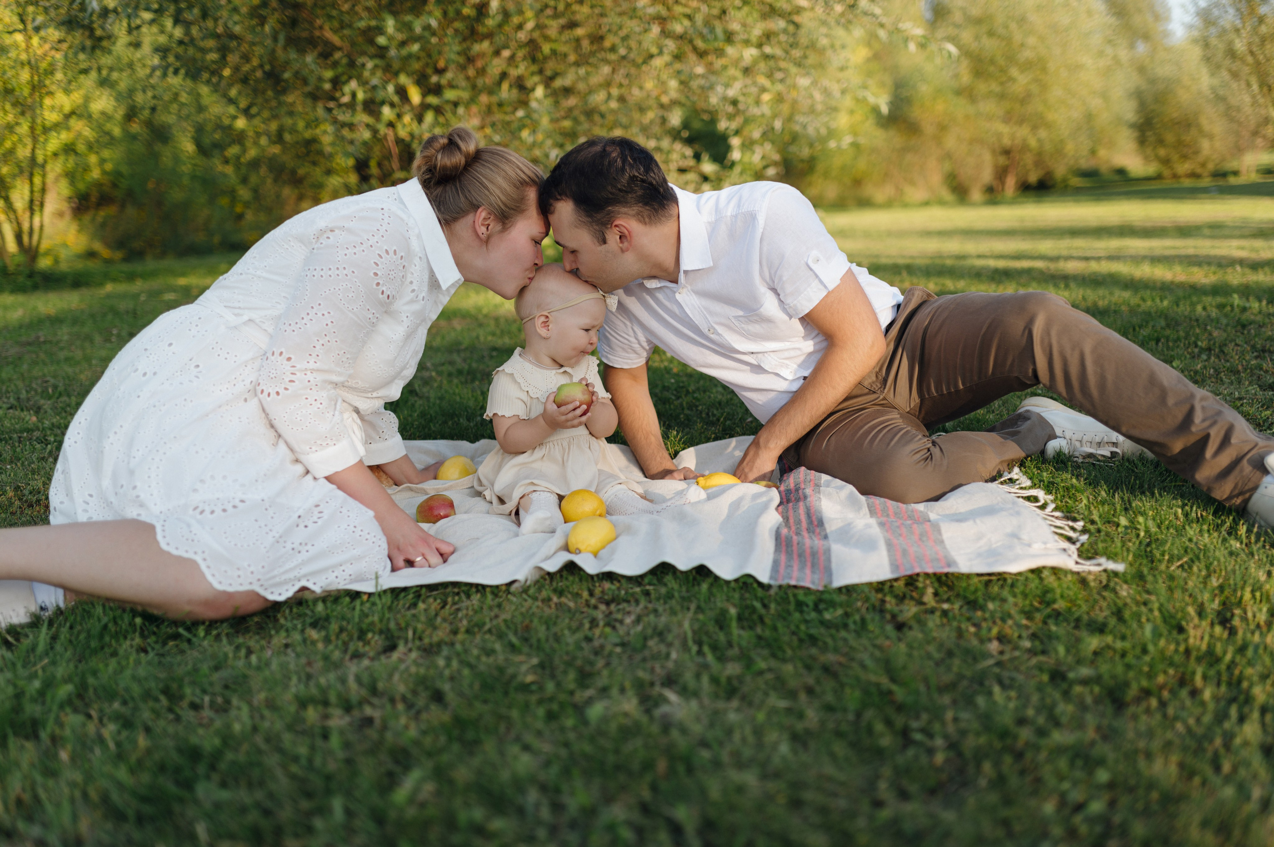 Даша, Рома и Машуля. Свадебный фотограф Москва и Санкт-Петербург. Анастасия Чудина