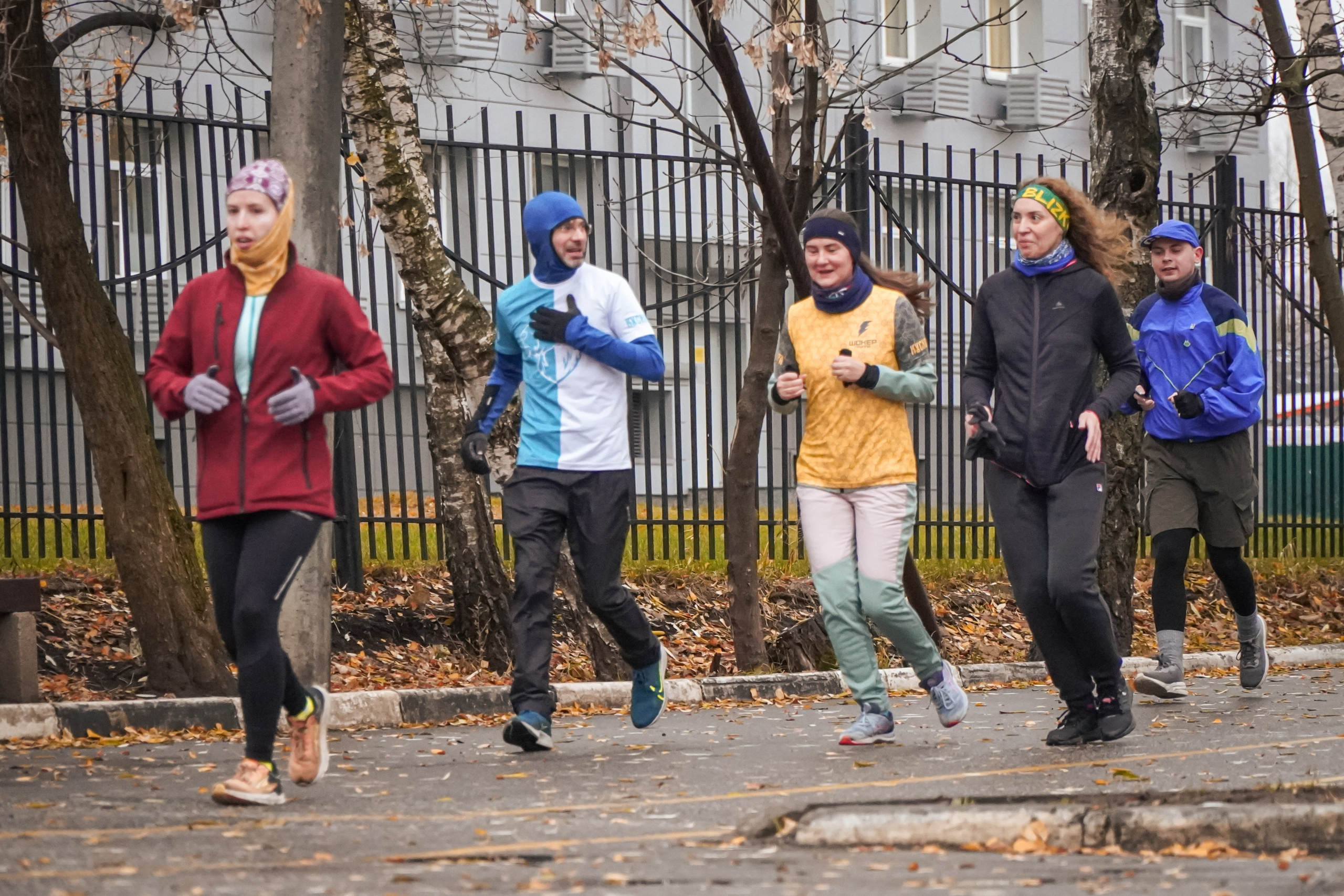5 вёрст Реутов 16.11.2024. Роман Капилюшов. Бег. Фото. Видео. г. Люберцы