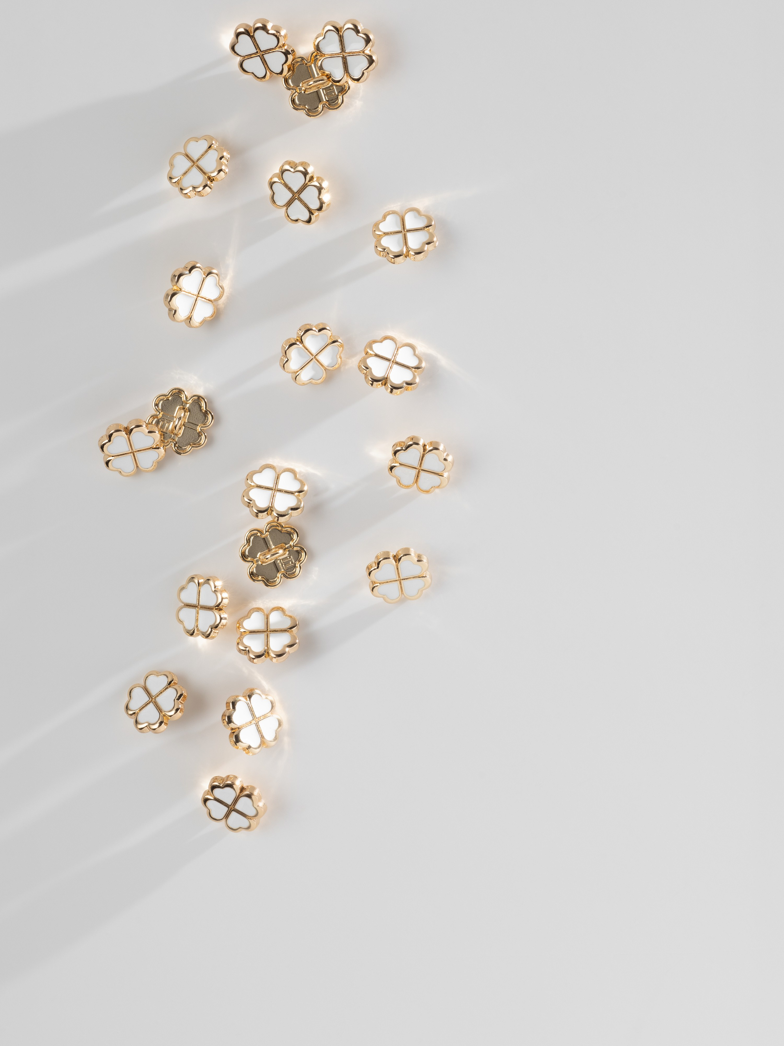 Пуговицы. Предметный фотограф Северова Екатерина | Профессиональная предметная съёмка фото и видео в Санкт-Петербурге