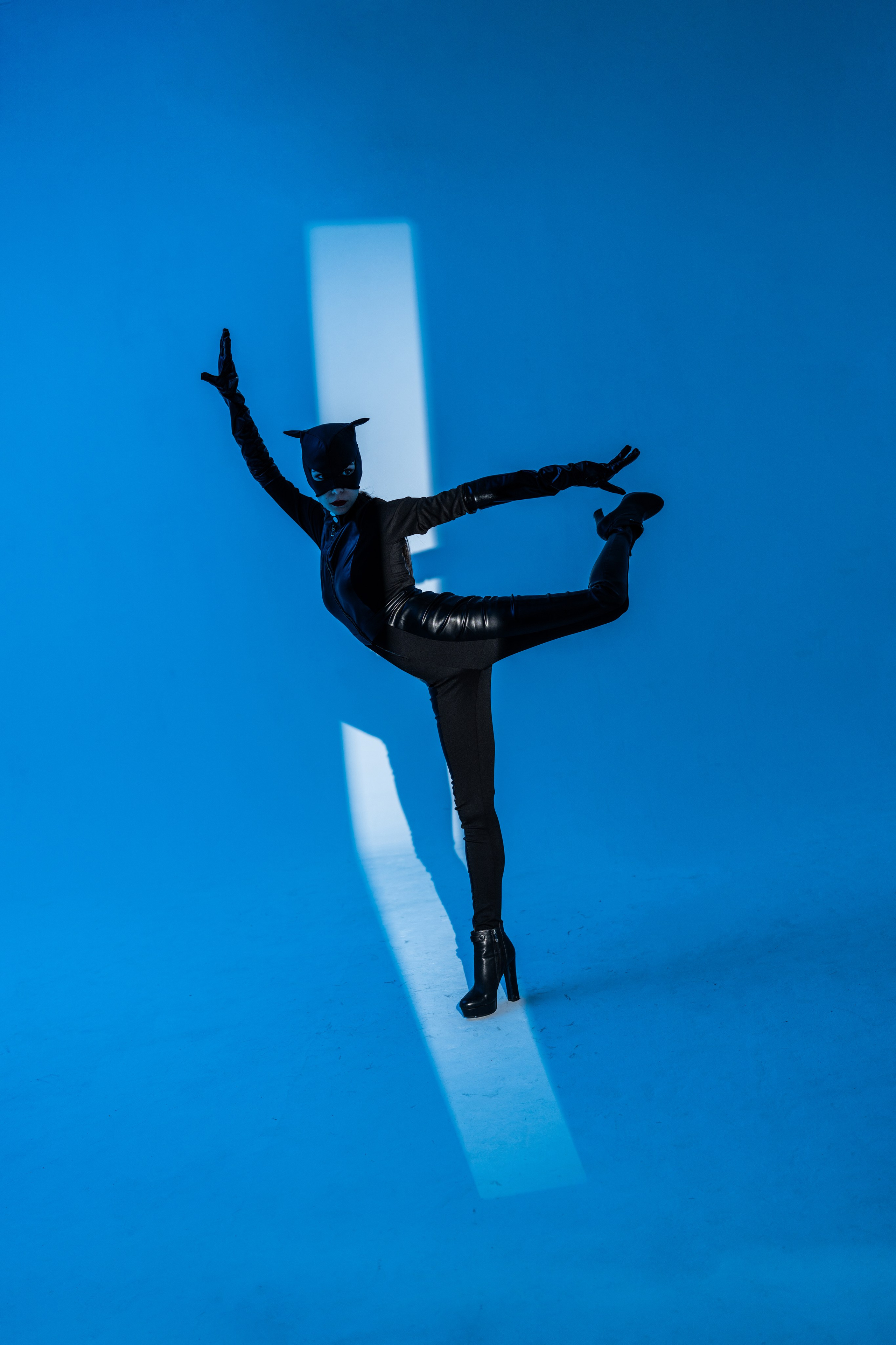 Женщина кошка. Модель Камилла. Свадебный и индивидуальный фотограф Аля Мамакова