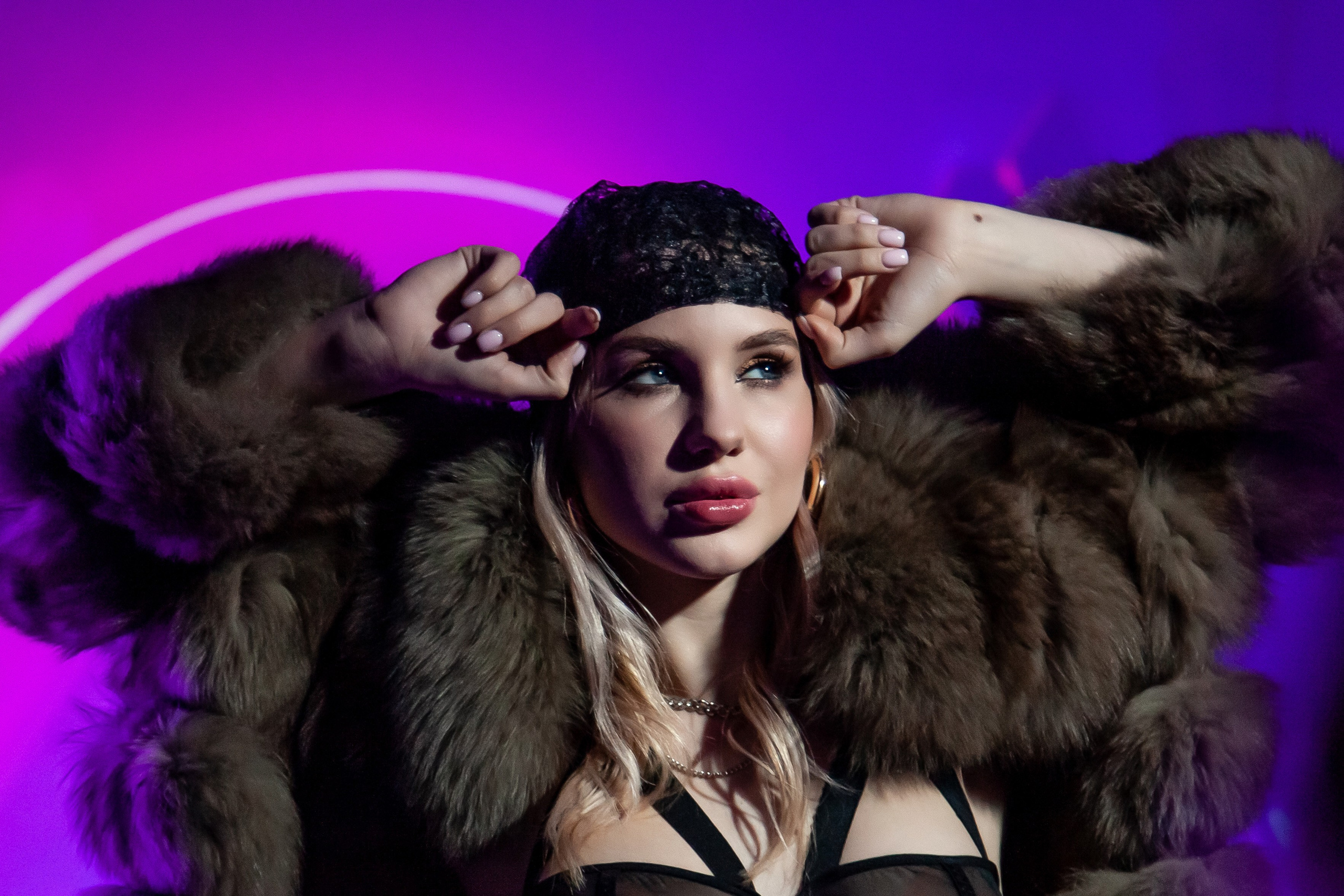 Анна в шубке. Фотограф в Волгограде Норченко Светлана