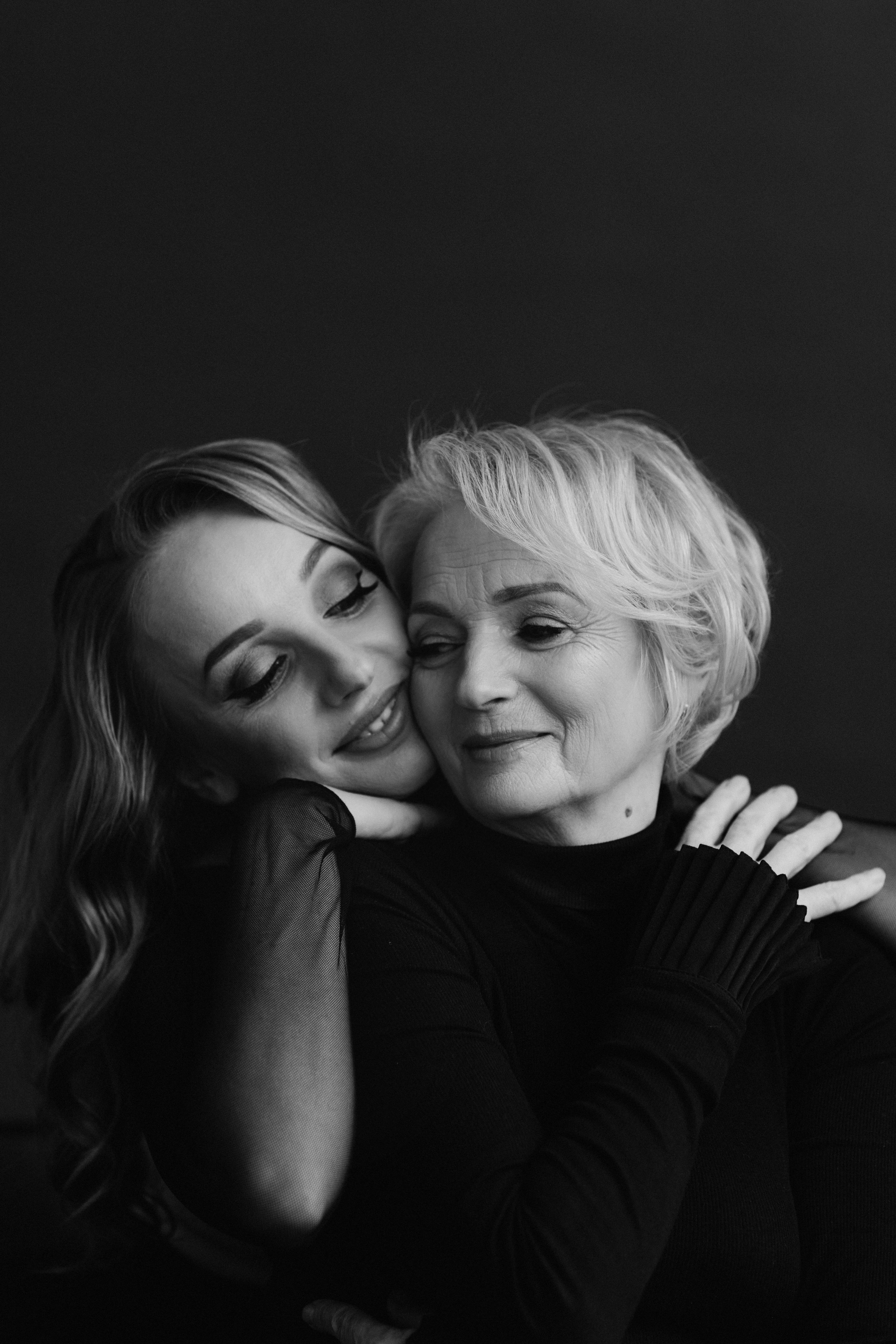 МАМА. Главная