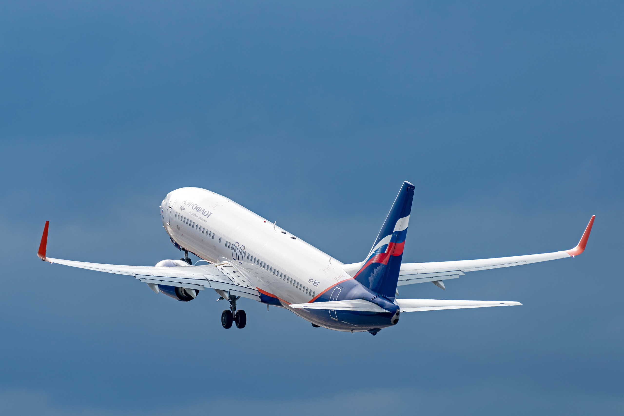 Авиация: самолеты, вертолеты, небесные зарисовки. От прошлого к будущему авиации через фотографию