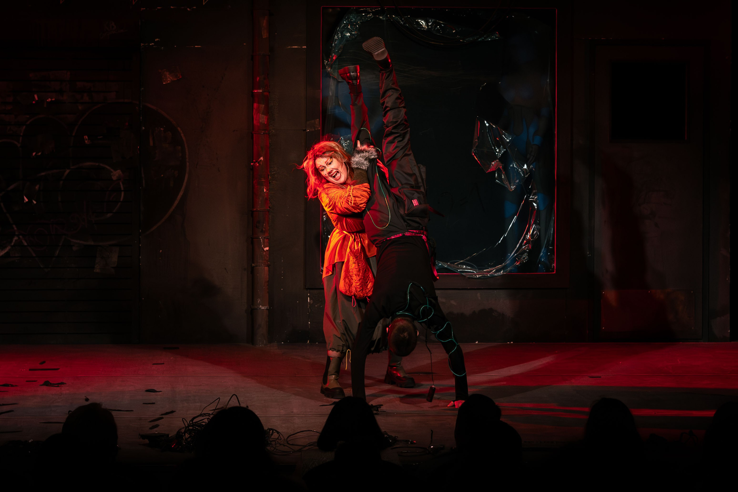 Театр Юного Зрителя «Буратино 2087». Кадр Плюс — Фотография с характером «Визуальный продюсер и фотограф Марк Файзулин»