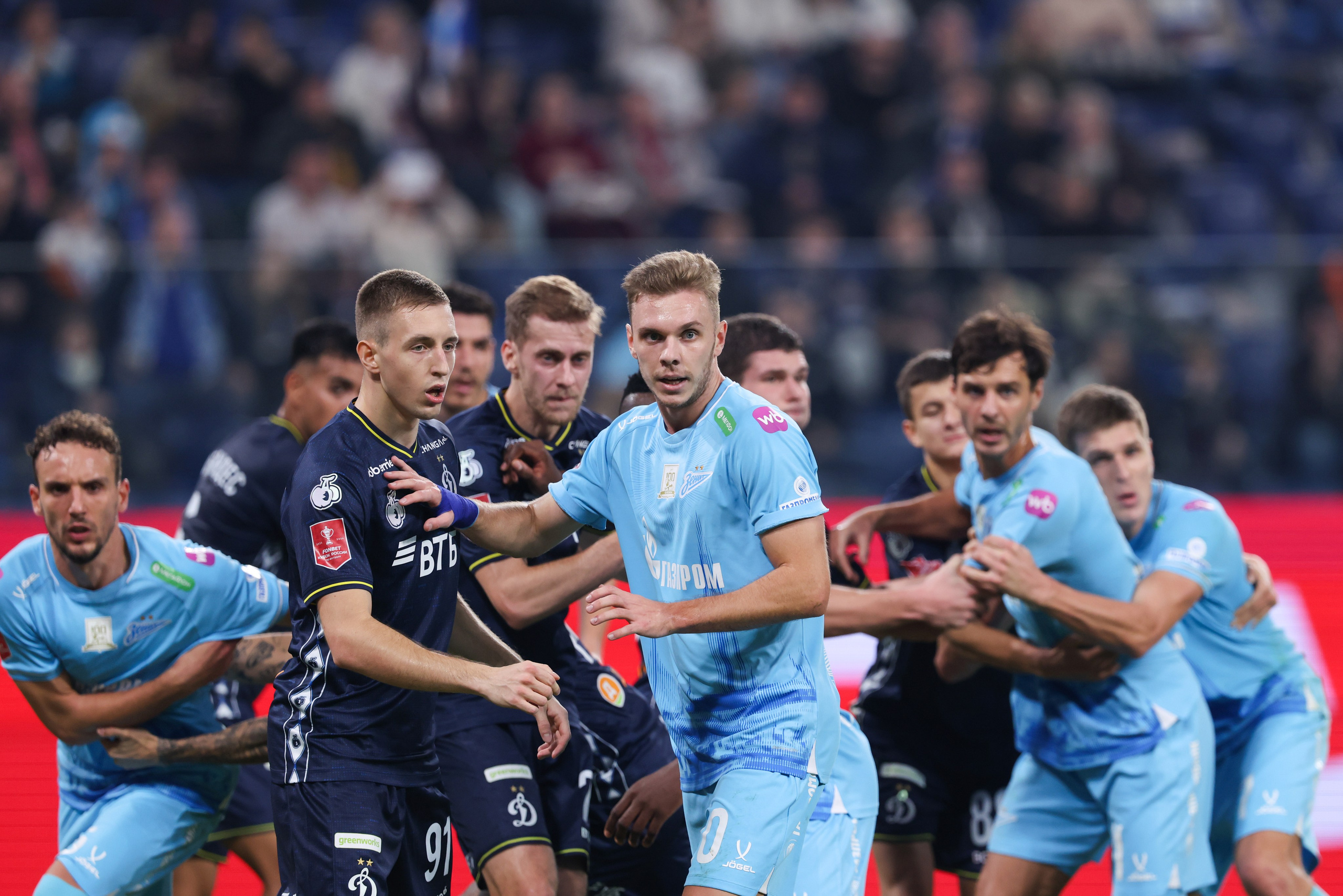 ФК «Зенит — ФК «Динамо» Москва 05.11.2025. Спортивный и репортажный фотограф Антон Тереханов