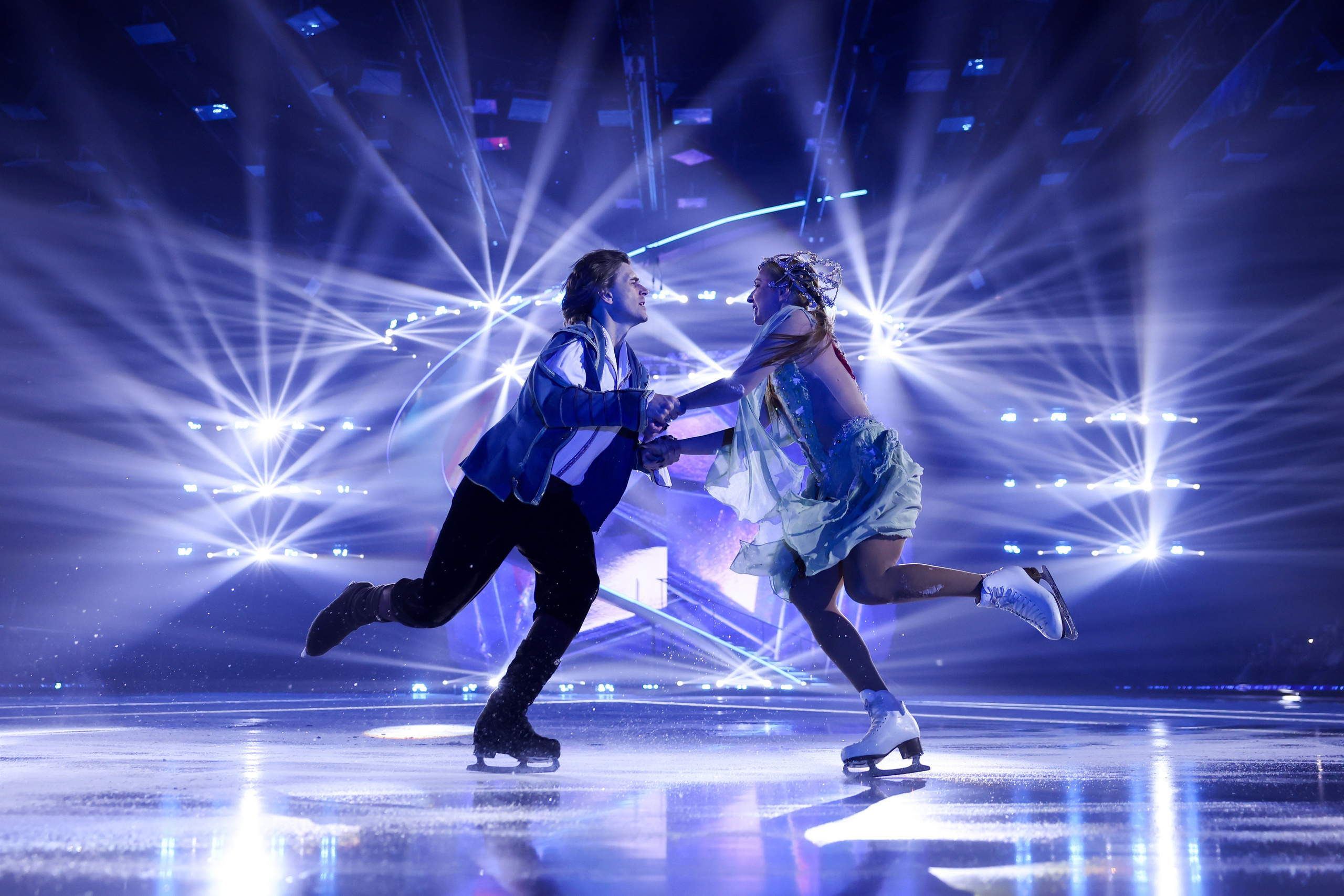 «Больше чем шоу» 14.11.2025. Спортивный и репортажный фотограф Антон Тереханов