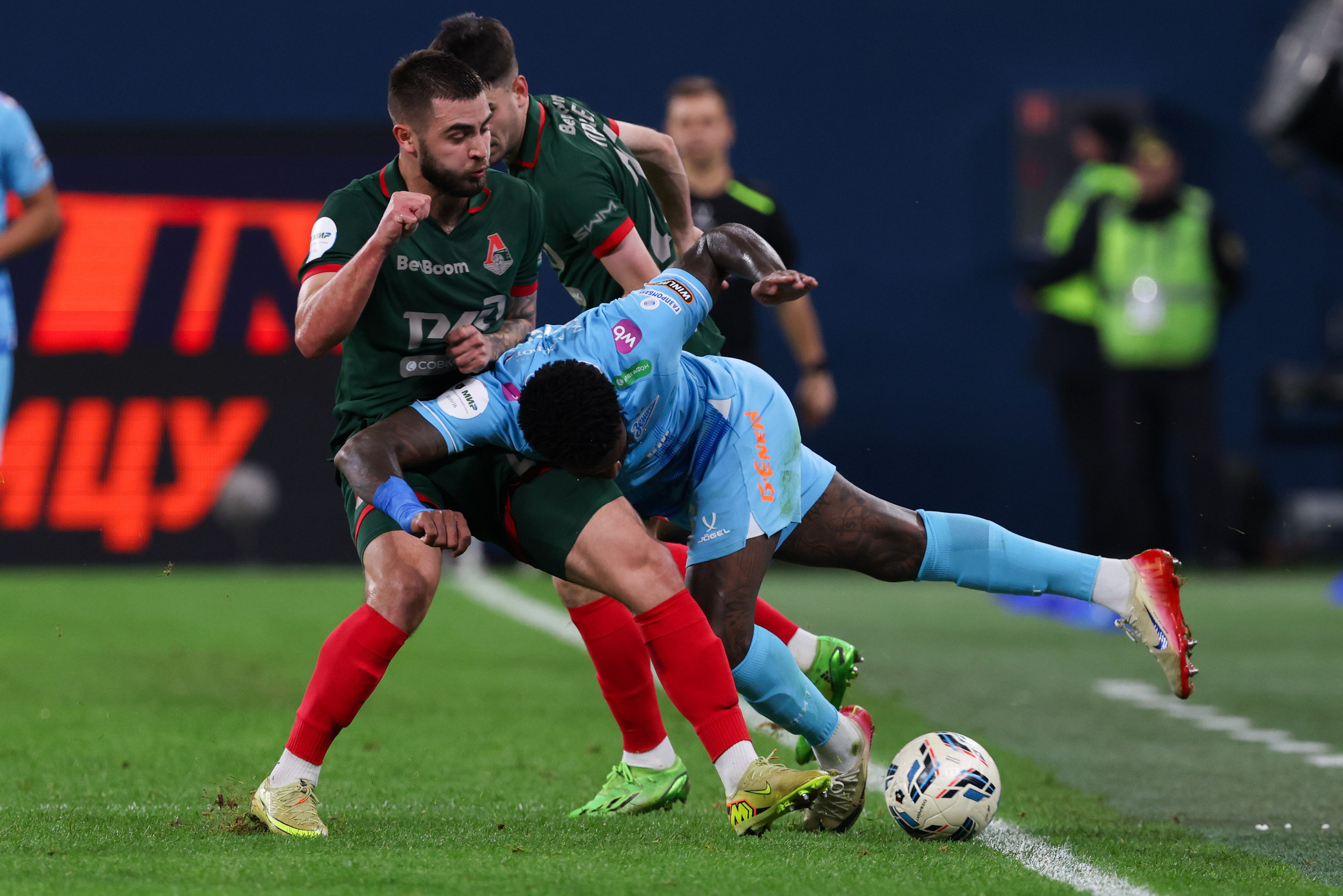 ФК «Зенит» — ФК «Локомотив» 14 тур РПЛ 01.11.2025. Спортивный и репортажный фотограф Антон Тереханов