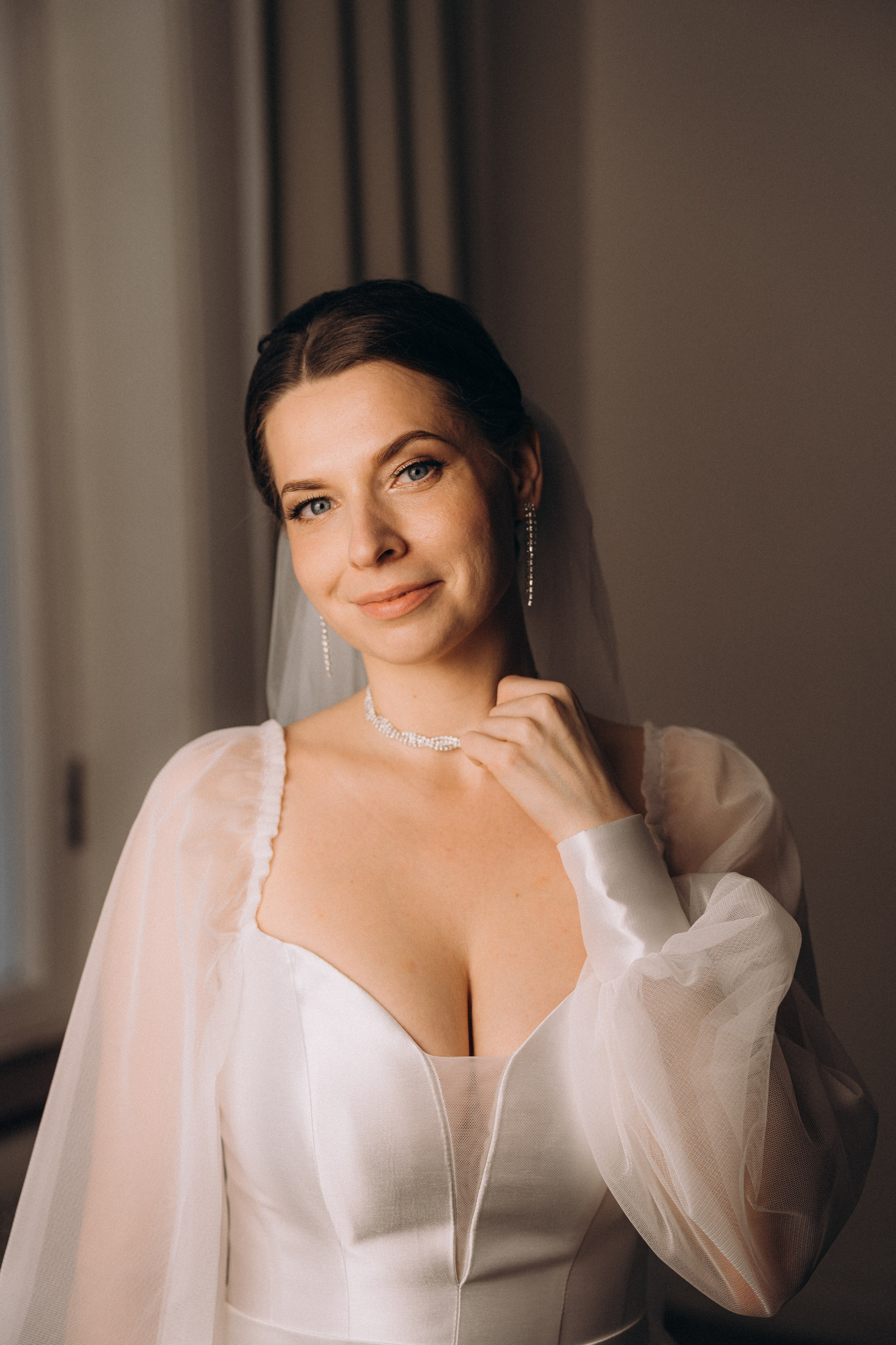 СВАДЕБНАЯ СЬЕМКА ВО ВТОРОМ ДВОРЦЕ (ДЕКАБРЬ) ТАКЖЕ СЬЕМКА В СТУДИИ НА ЧЕРНЫШЕВСКОЙ. Профессиональный фотограф, Санкт-Петербург — Виктория Богомолова