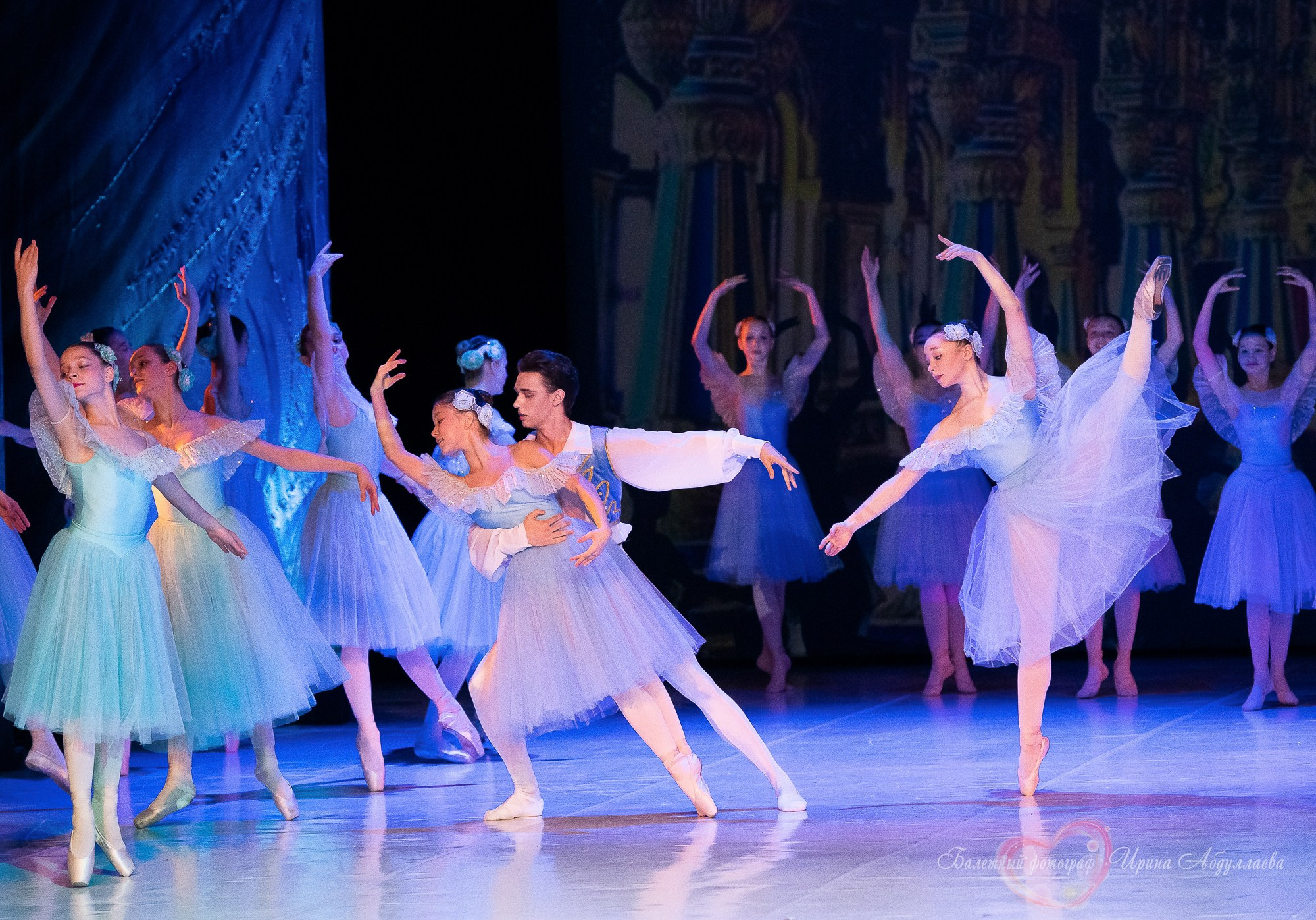 Хореографический колледж ЛЕДЯХ «НАСТАВНИКИ»