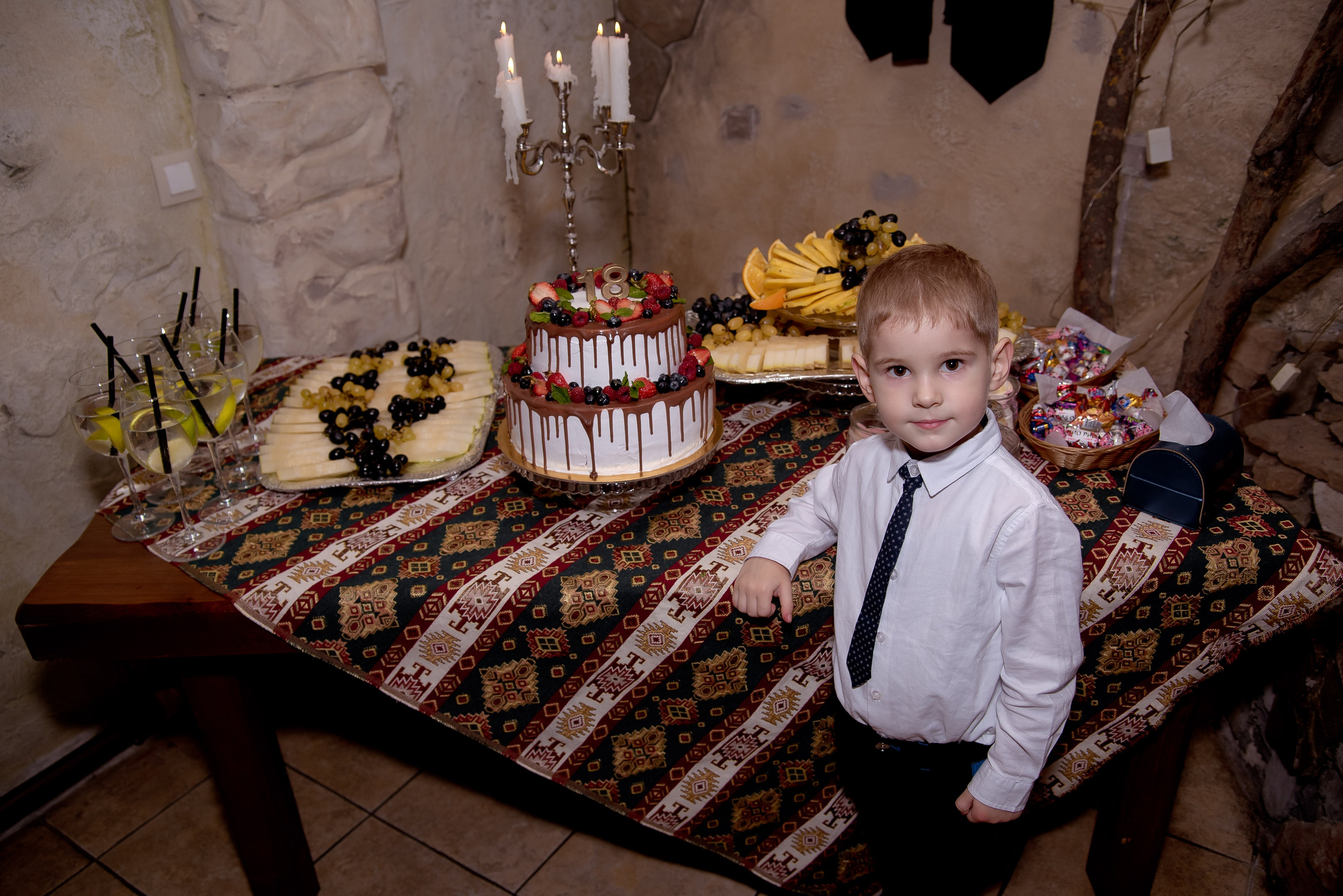 Андрей. Восемнадцатилетие. Свадебный и семейный фотограф Ольга Астрейко