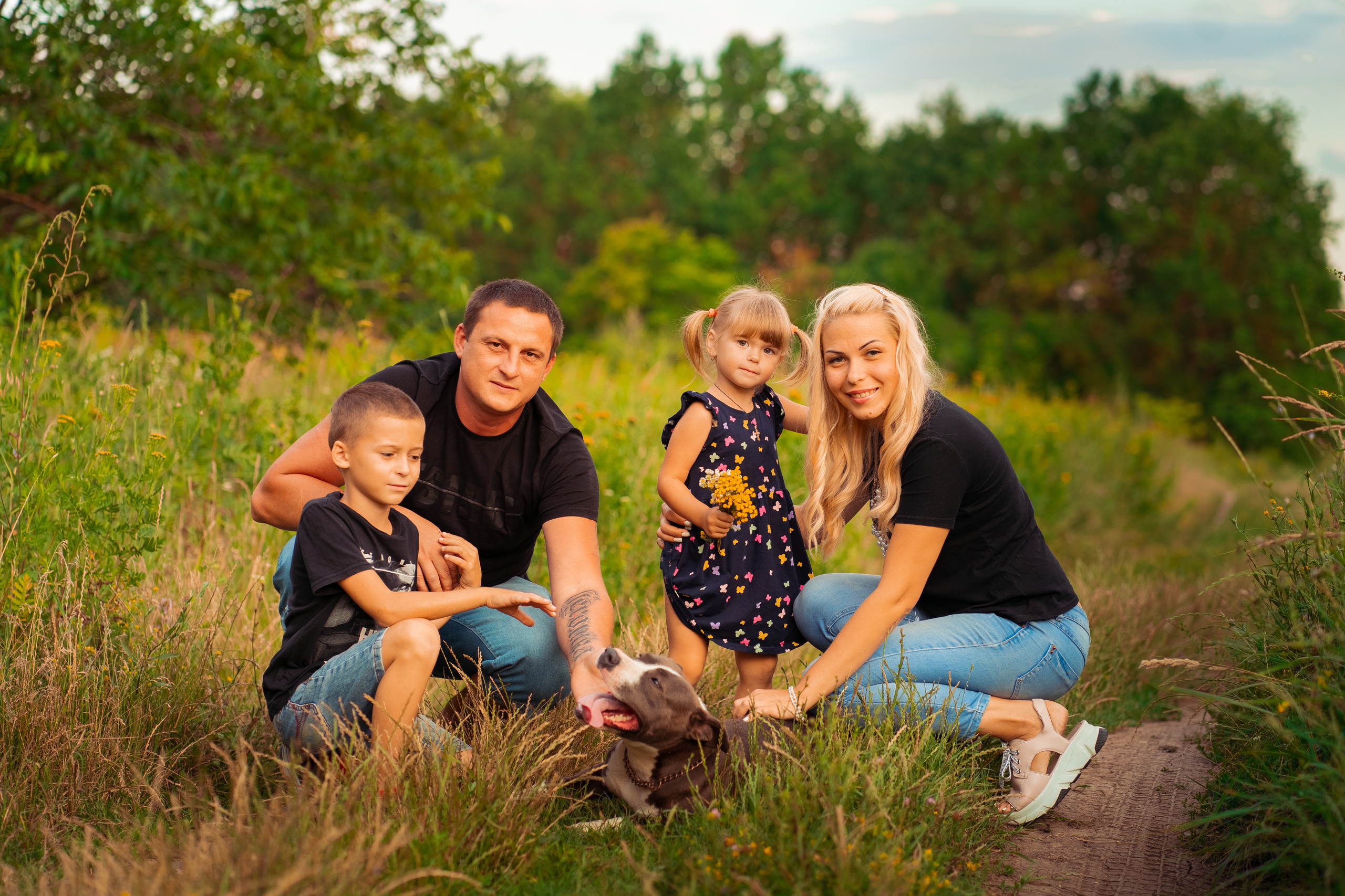 Шакира на прогулке. Семейный и свадебный фотограф в Москве Нина Гусева