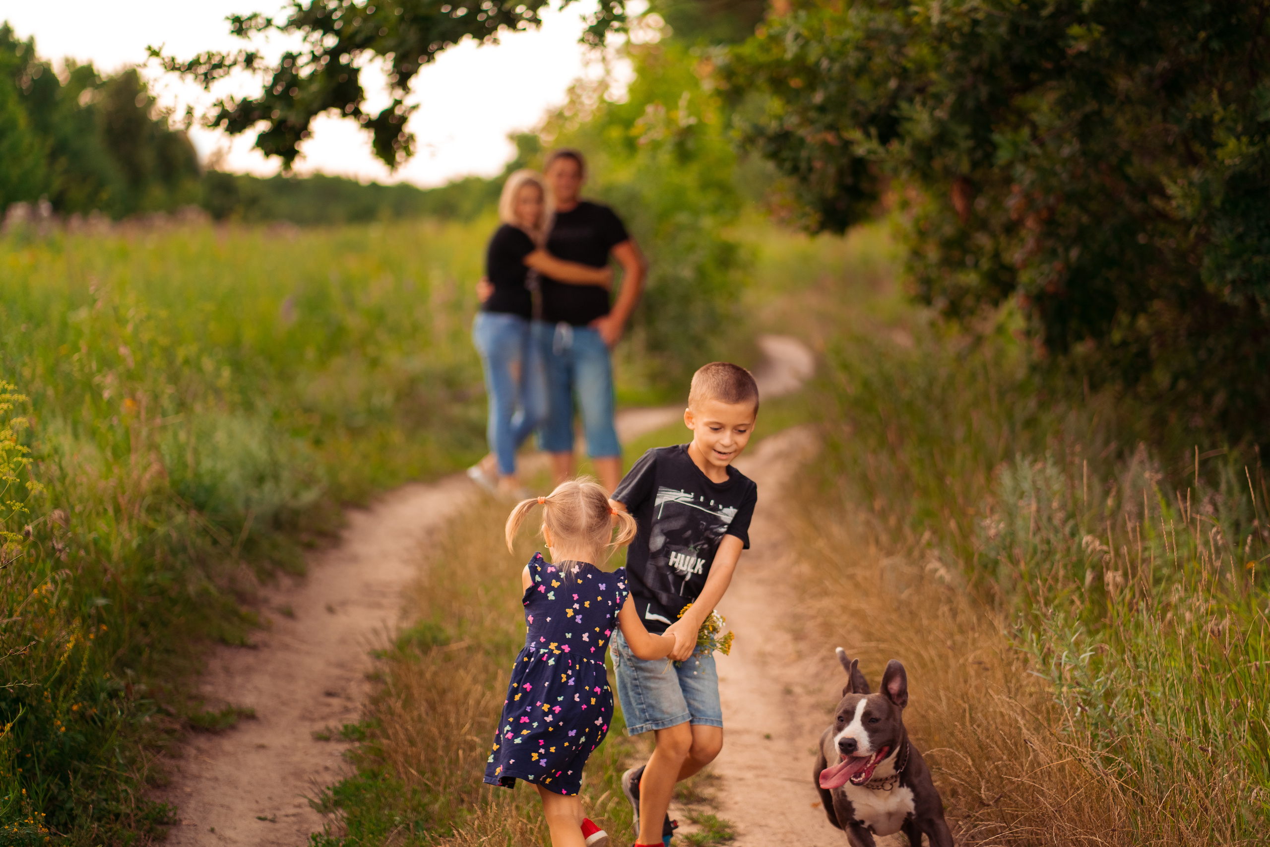 Шакира на прогулке. Семейный и свадебный фотограф в Москве Нина Гусева