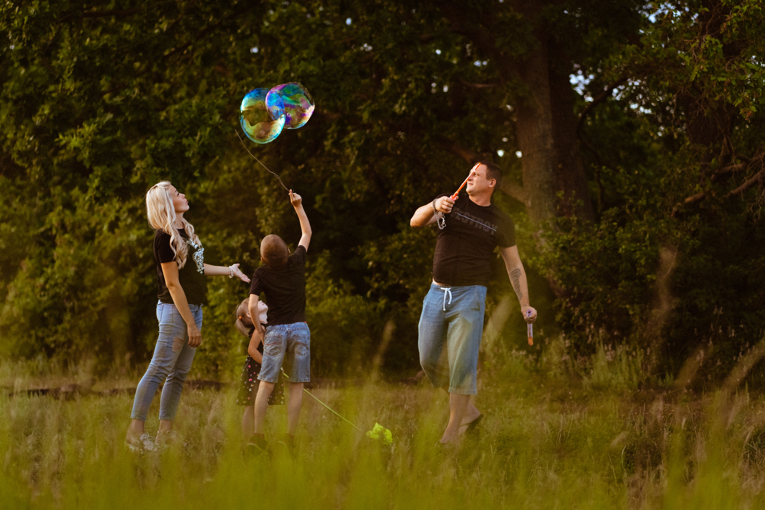 Шакира на прогулке. Семейный и свадебный фотограф в Москве Нина Гусева