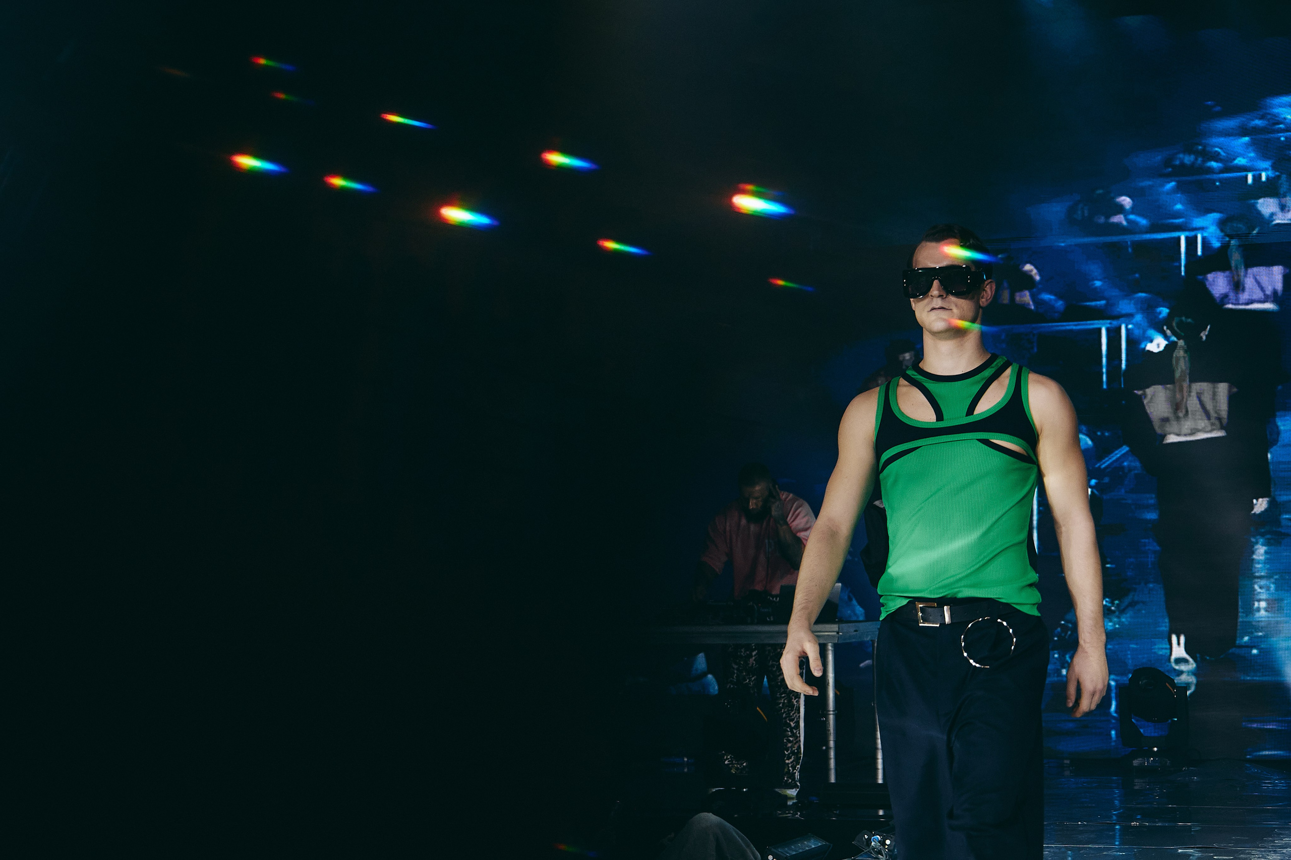 NEW ERA DESIGNER ANDREY PONOMAREV