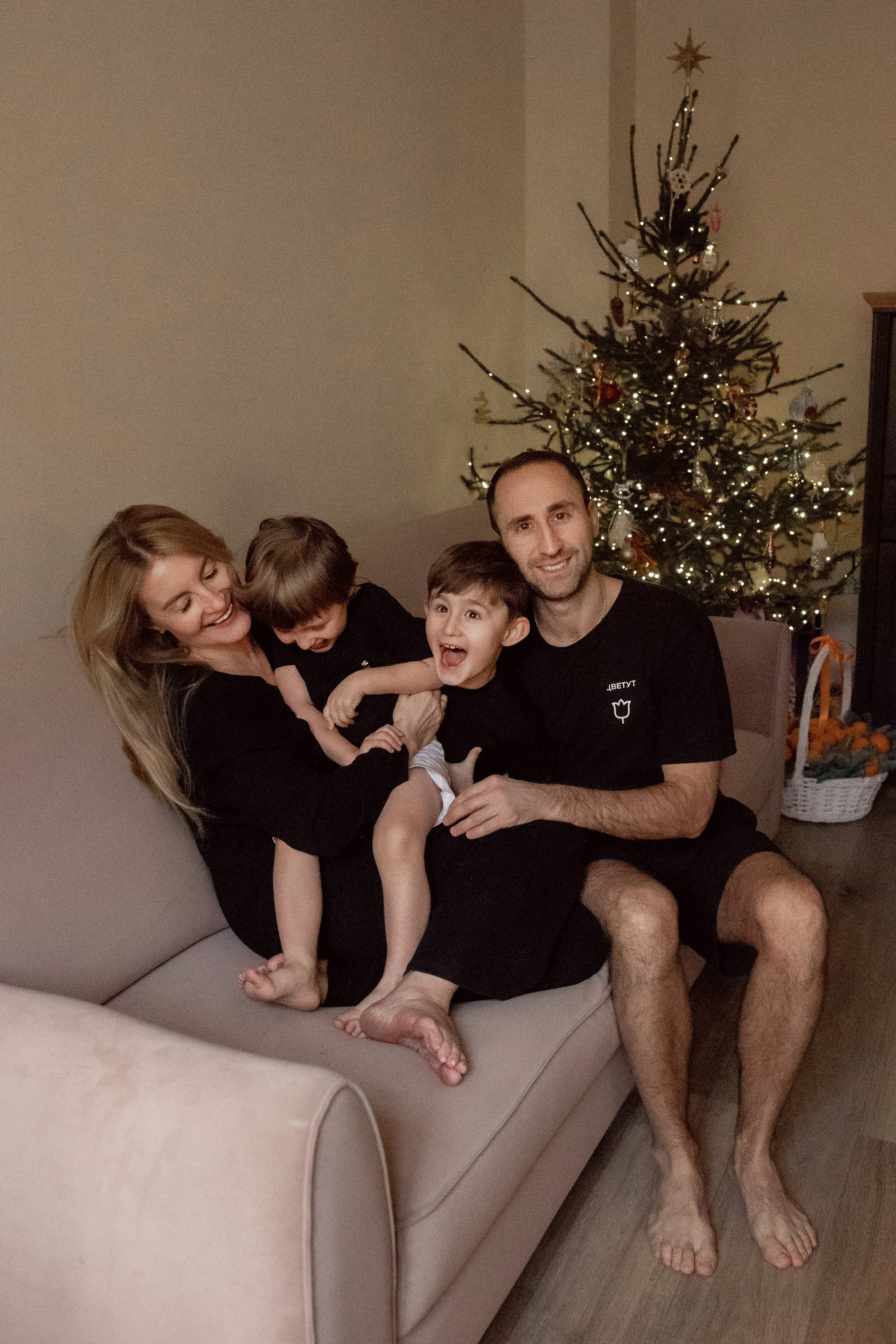Домашняя новогодняя для Юлии. Семейный фотограф в Москве