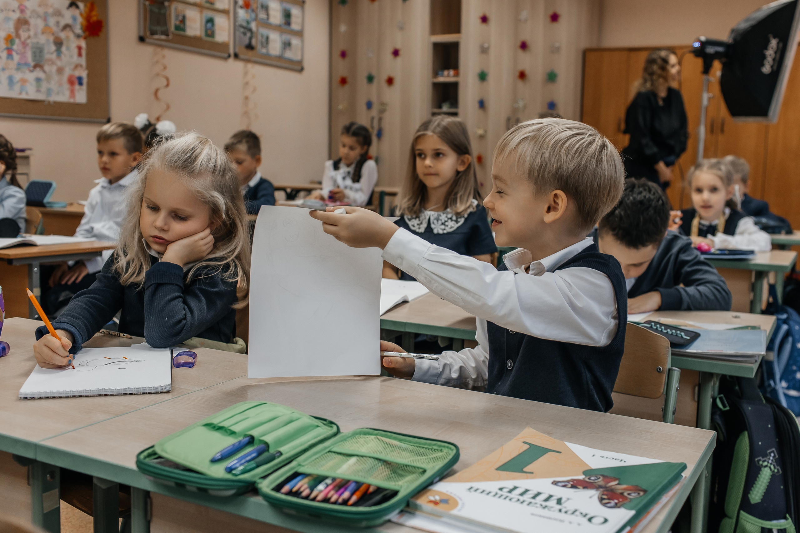 Первоклашки ГБОУ ЦОиС «Москва-98». Семейный фотограф в Москве Наталья Чуб, заказать Фотокнигу