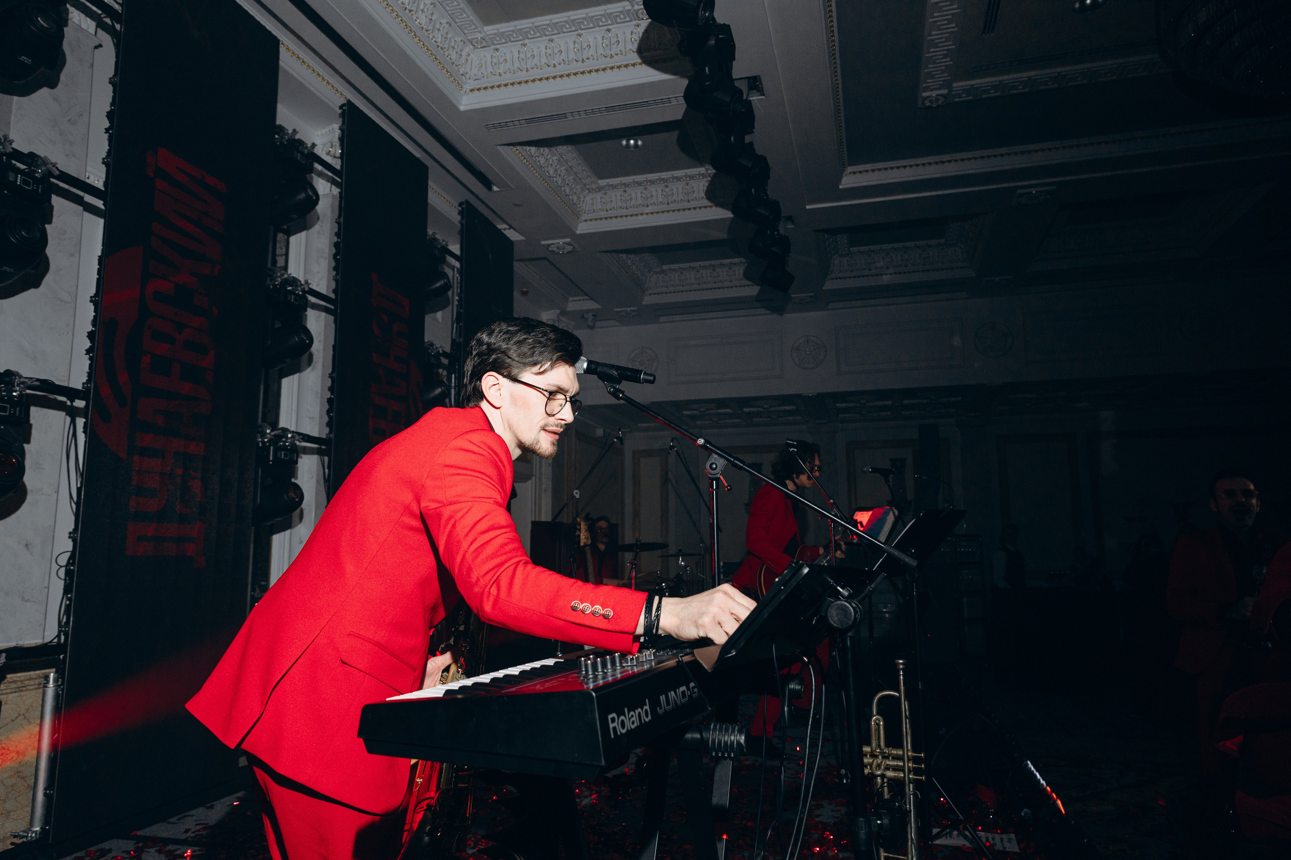 Red ball. Свадебный фотограф в Санкт-Петербурге и Москве Андрей Чернов