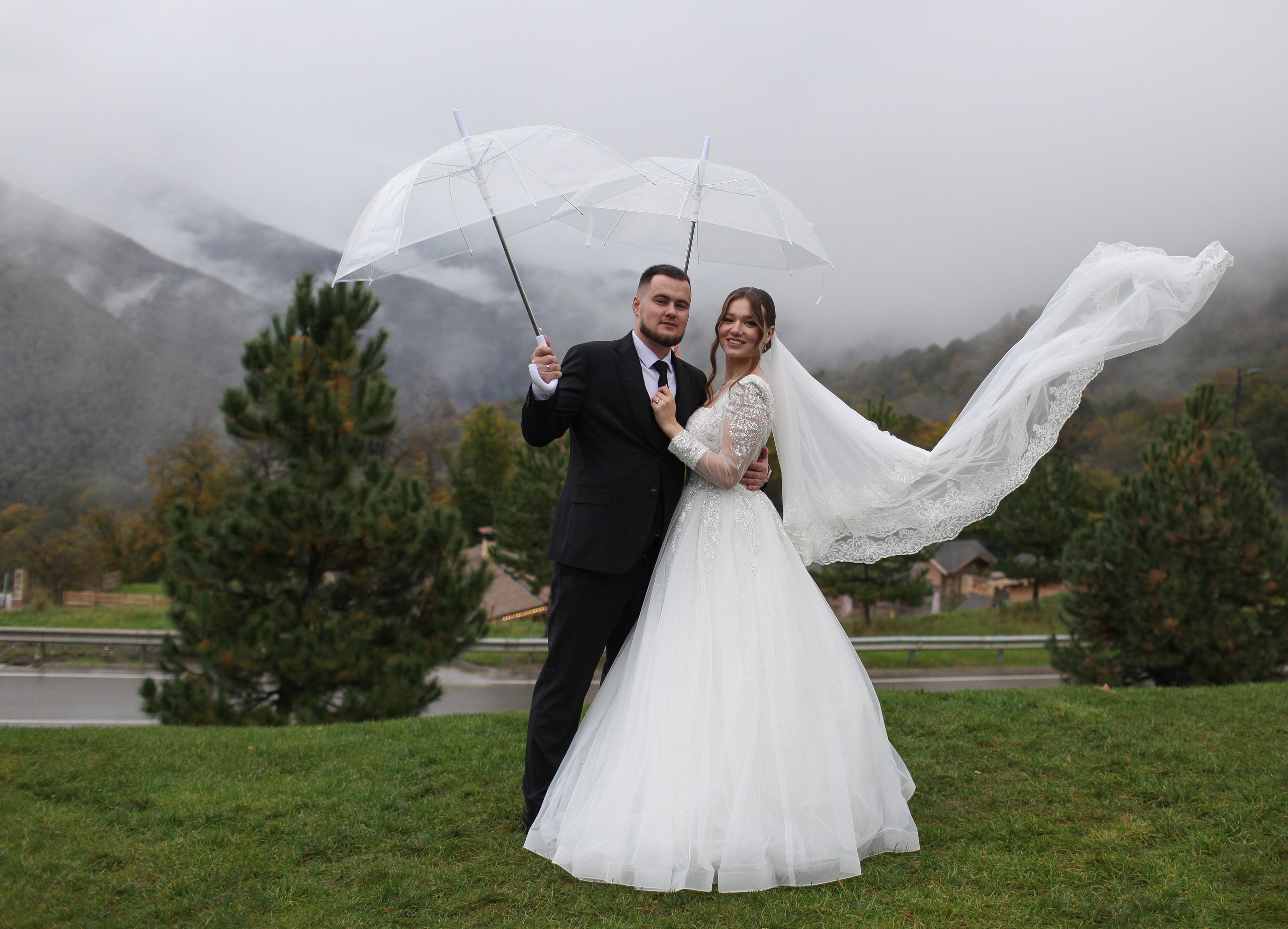 Свадьба на Роза Хутор, свадебная фотосессия в Сочи