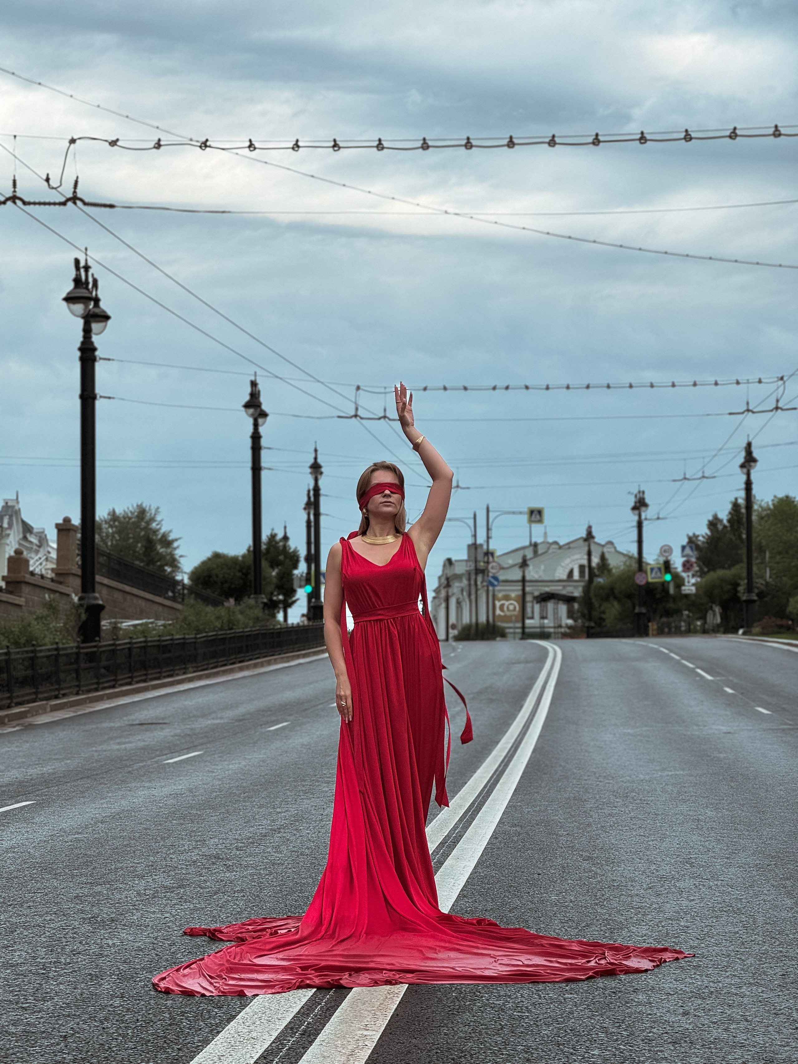 Летящие платья. Мобильный фотограф в Омске