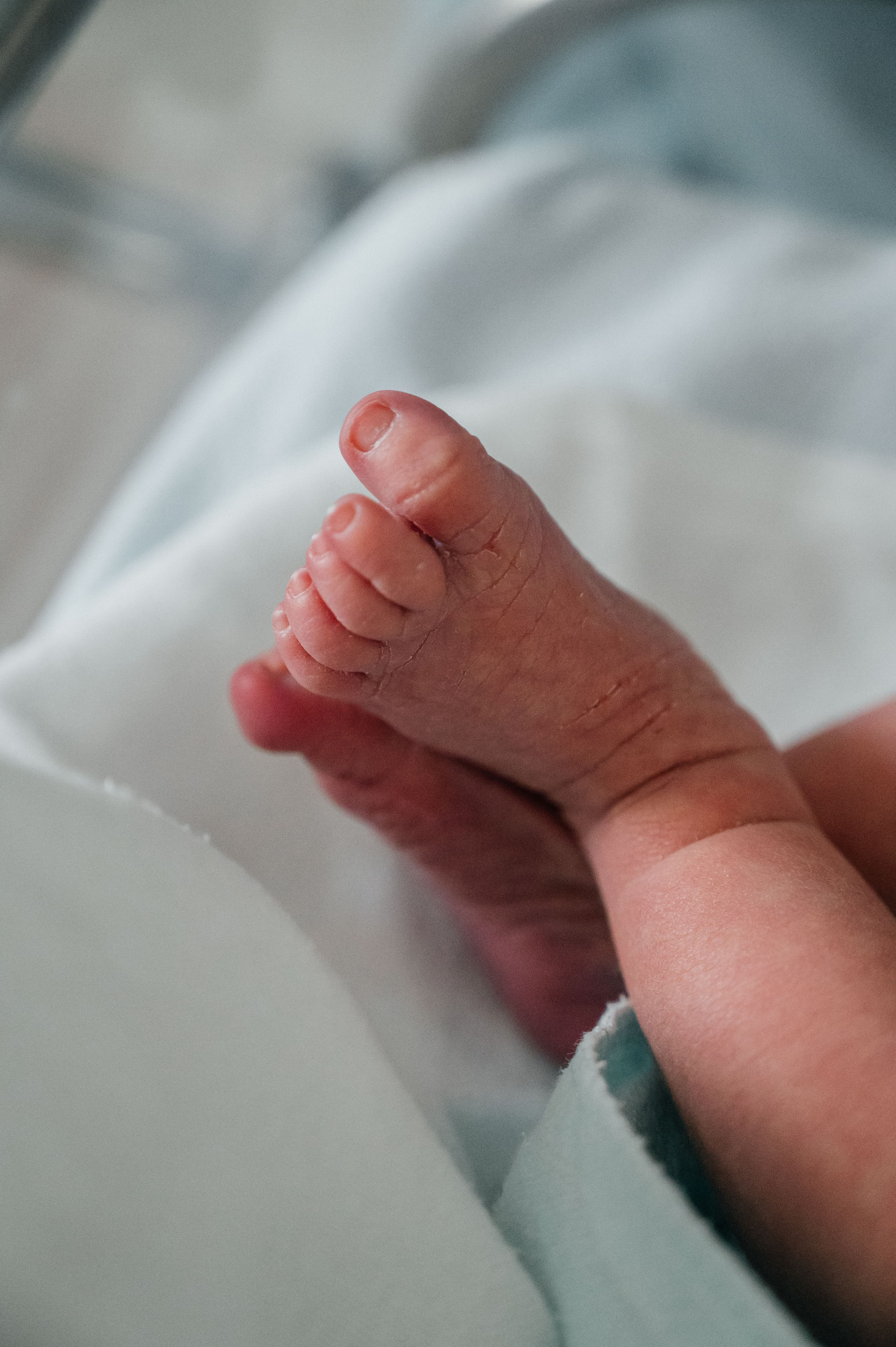 Выписка Алисии МД Лахта. Фотограф на роды СПБ Юлия Герасимова