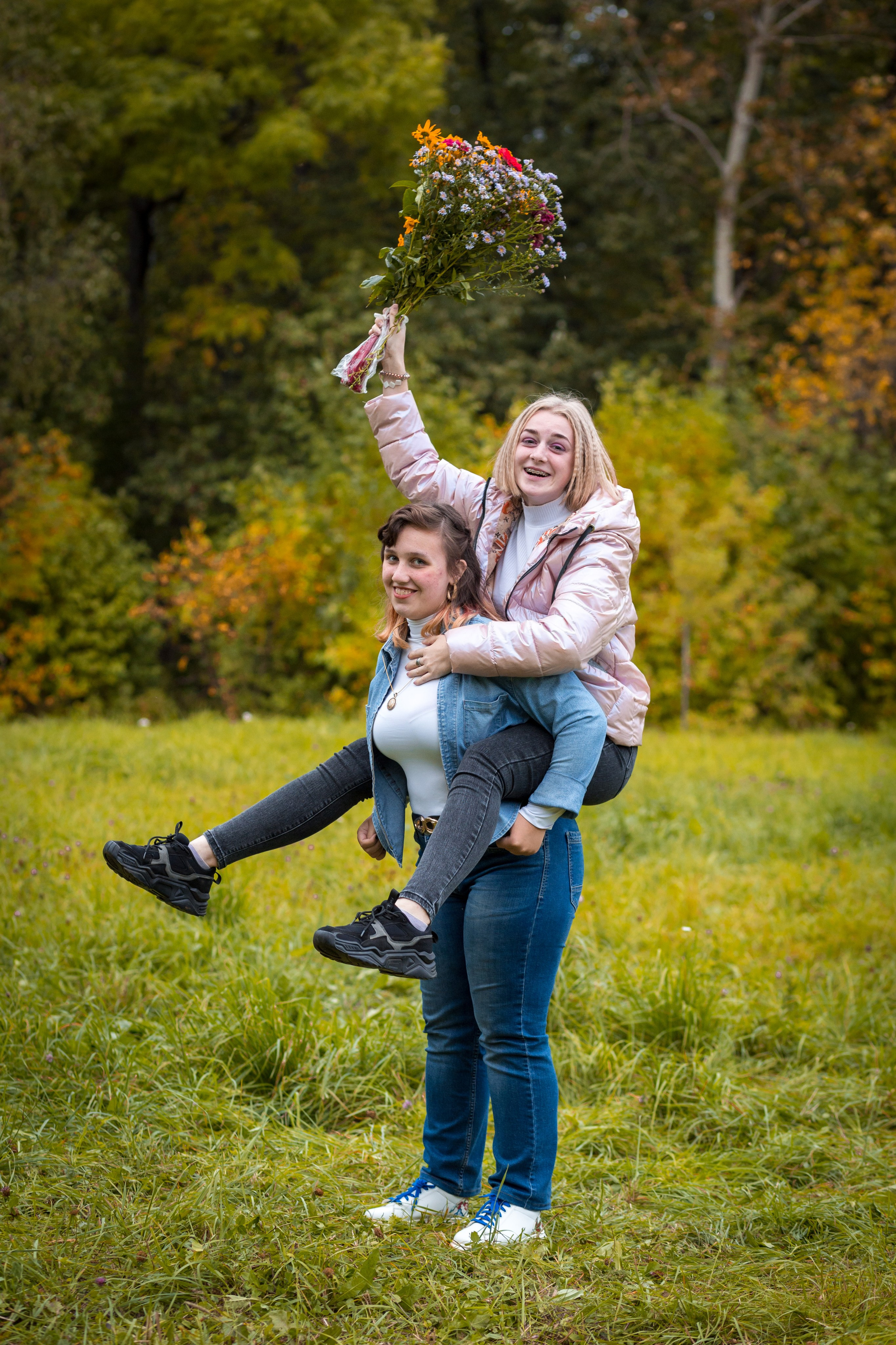 Съёмка в парке. Выпускные альбомы «Эврика» в Нижнем Новгороде