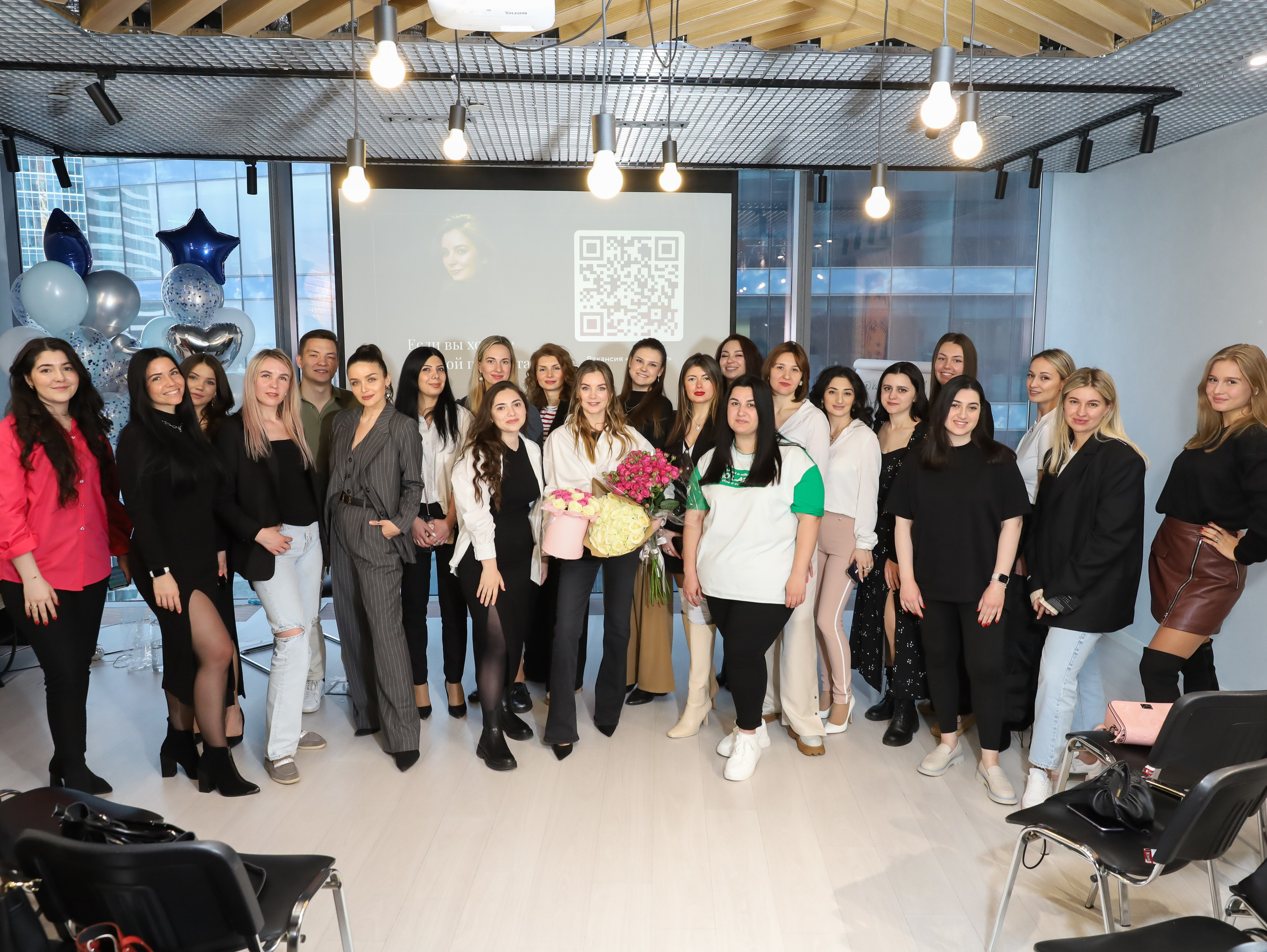 КОНФЕРЕНЦИЯ ВЫПУСКНИКОВ ШКОЛЫ ПРОДЮСИРОВАНИЯ АННЫ НОВИКОВОЙ. Фотограф мероприятий Ирина Каширина