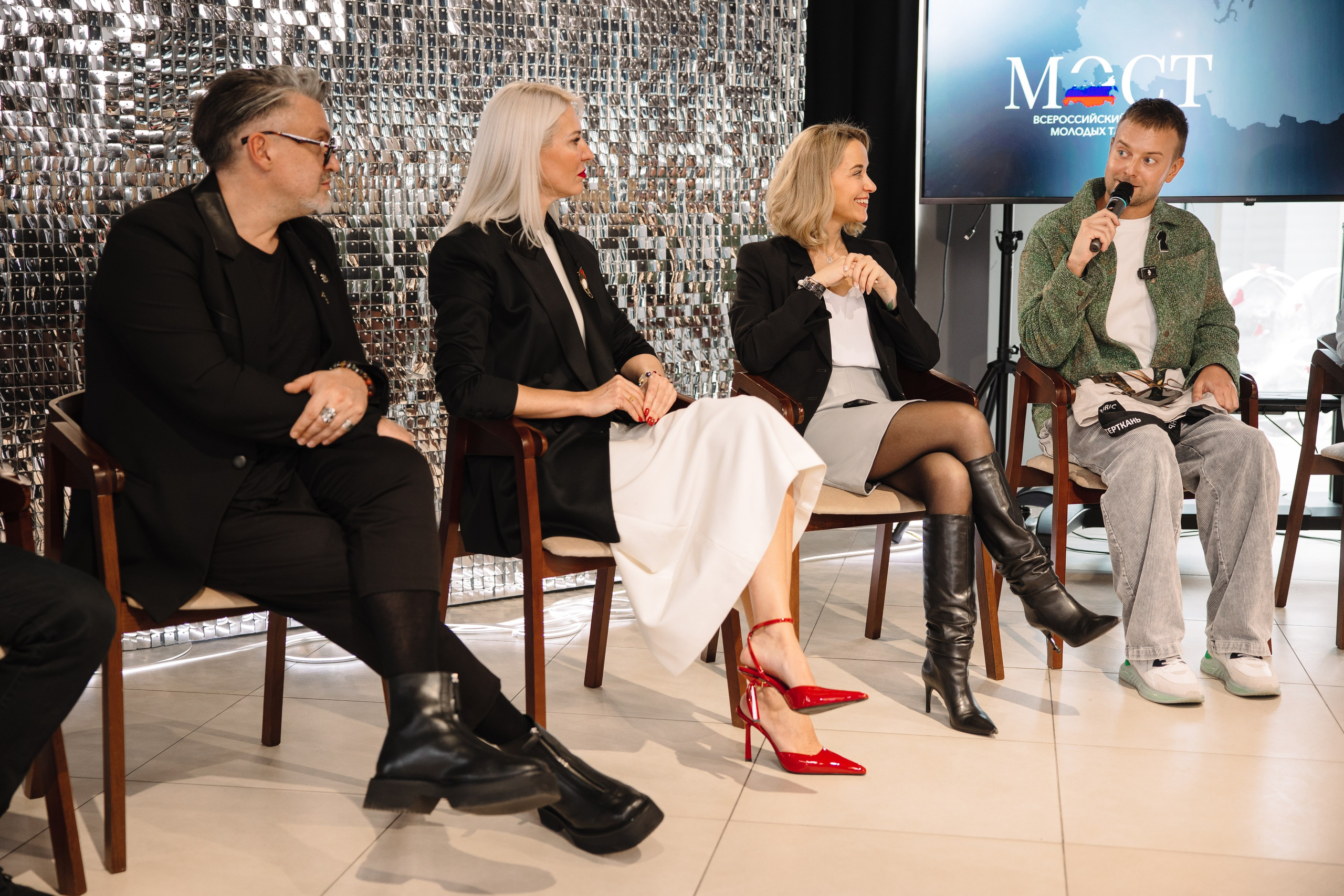 Пресс-конференция Всероссийского конкурса молодых талантов «МОСТ». Контент фотограф в Москве и области Елена Кулакова