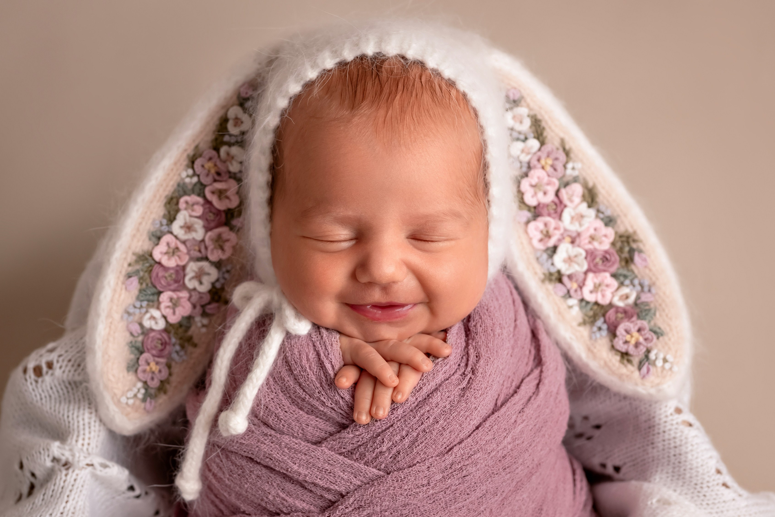Фотосессия новорожденных в Норильске. Фотограф новорожденных в Норильске Виктория Шагалиева