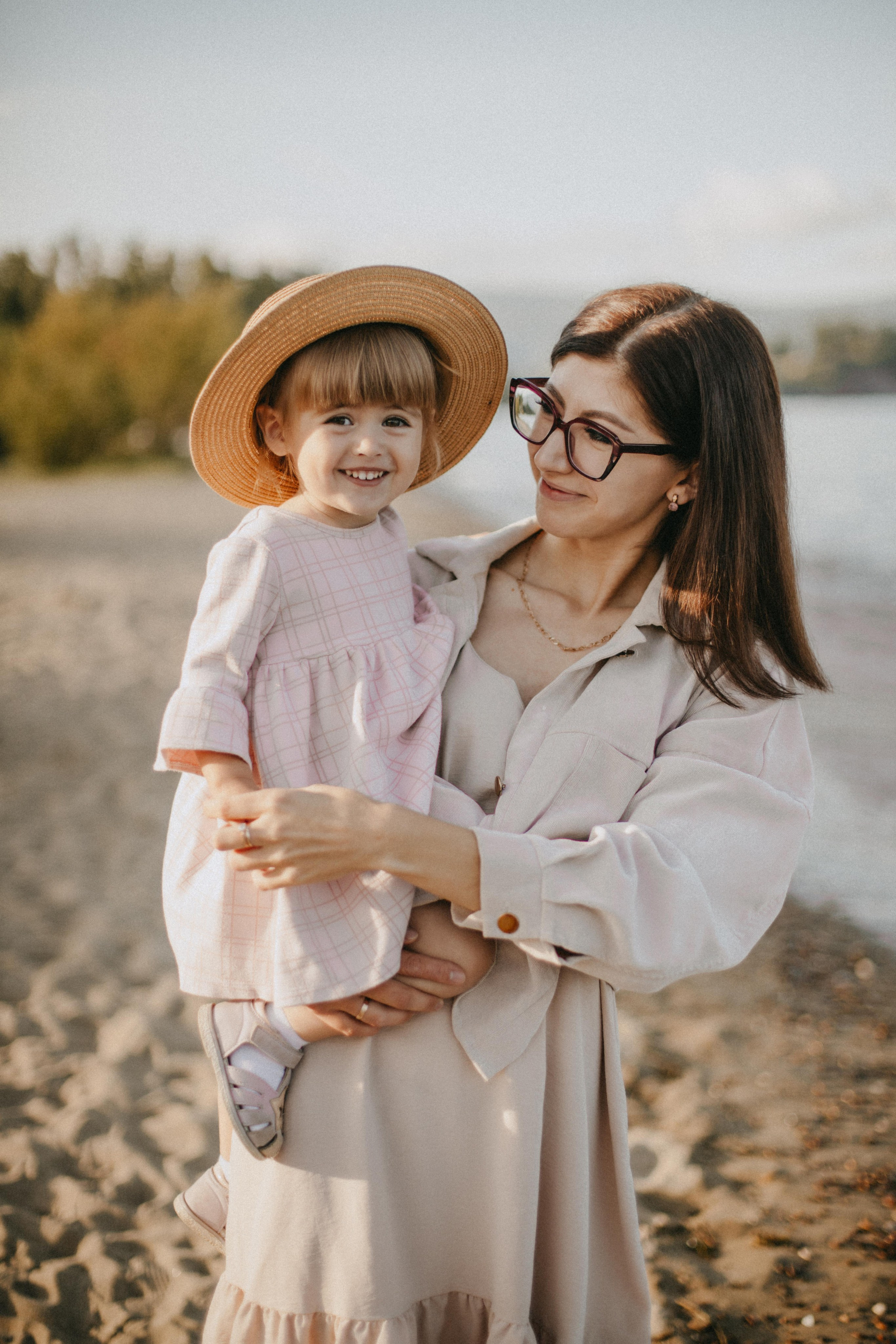 Летняя прогулка мамы и дочки. Фотограф Наталья Кургина Слюдянка Иркутск