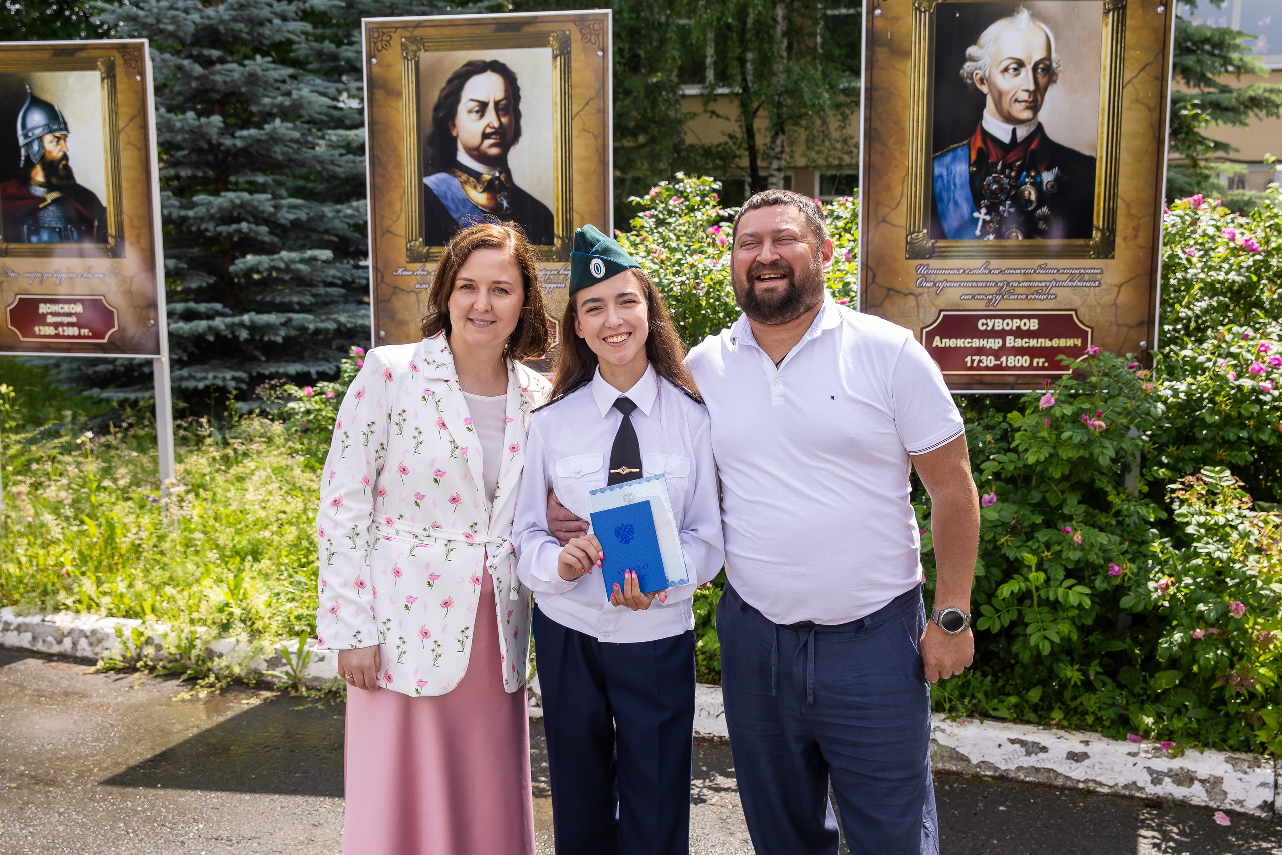 Фото и видео на выпускной в школе и детском саду. Свадебный, семейный видеограф и фотограф в Екатеринбурге Николай Рыков
