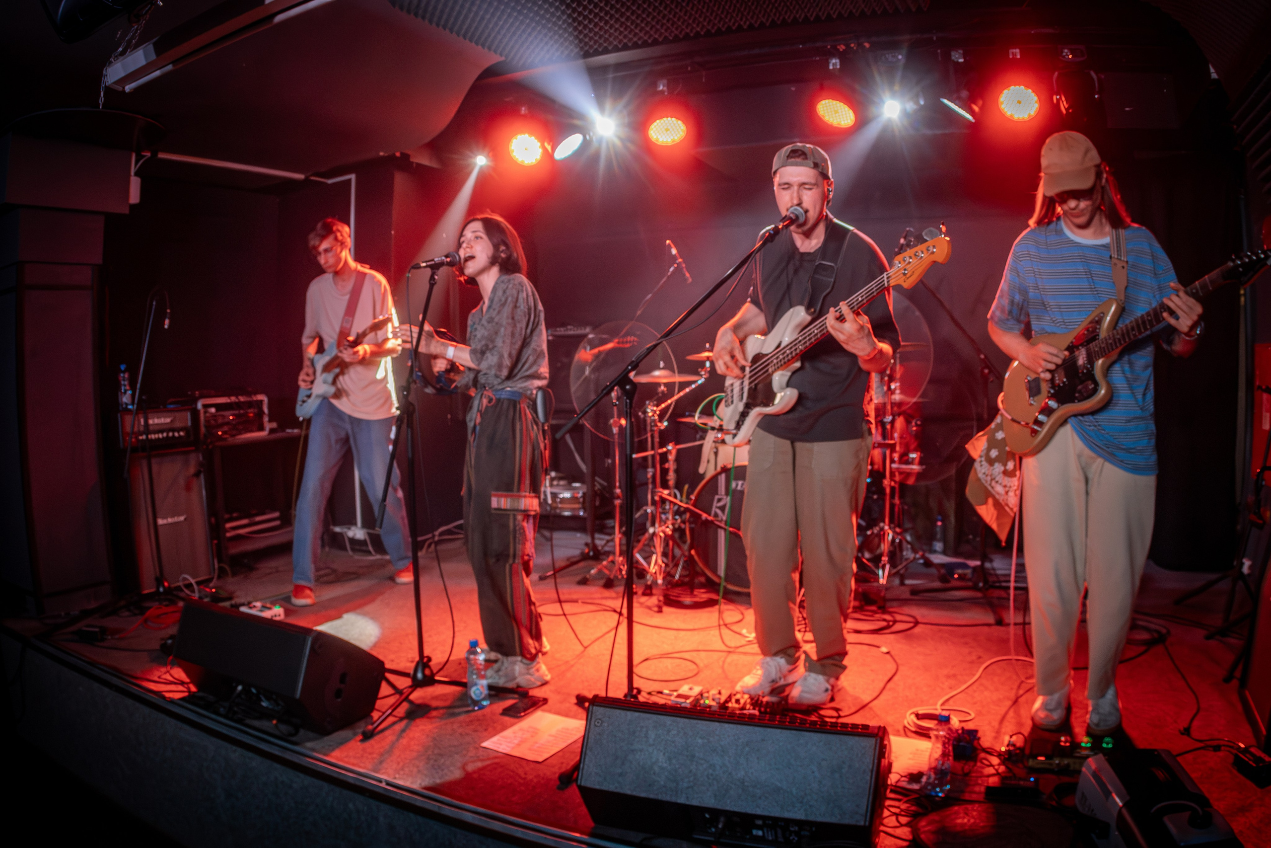 Hehehe и paperbirds 18.06.24. Репортажный фотограф Дмитрий (Нижний Новгород)