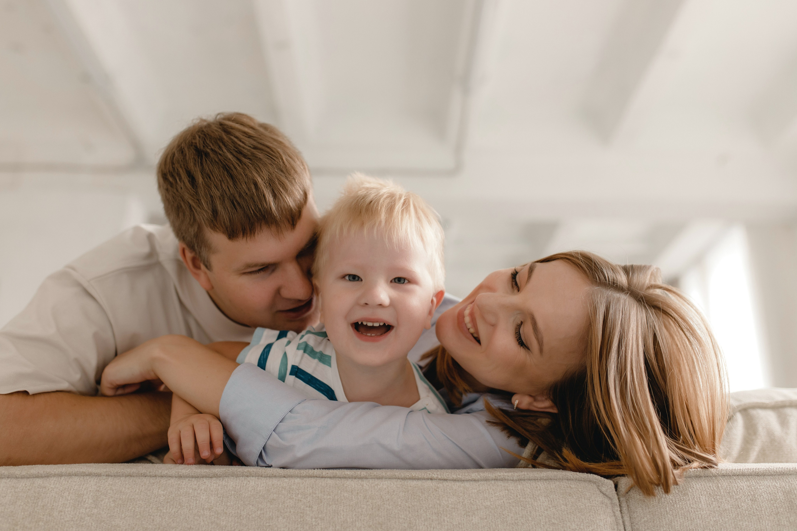 Саша, Оля и Арсений. Главная