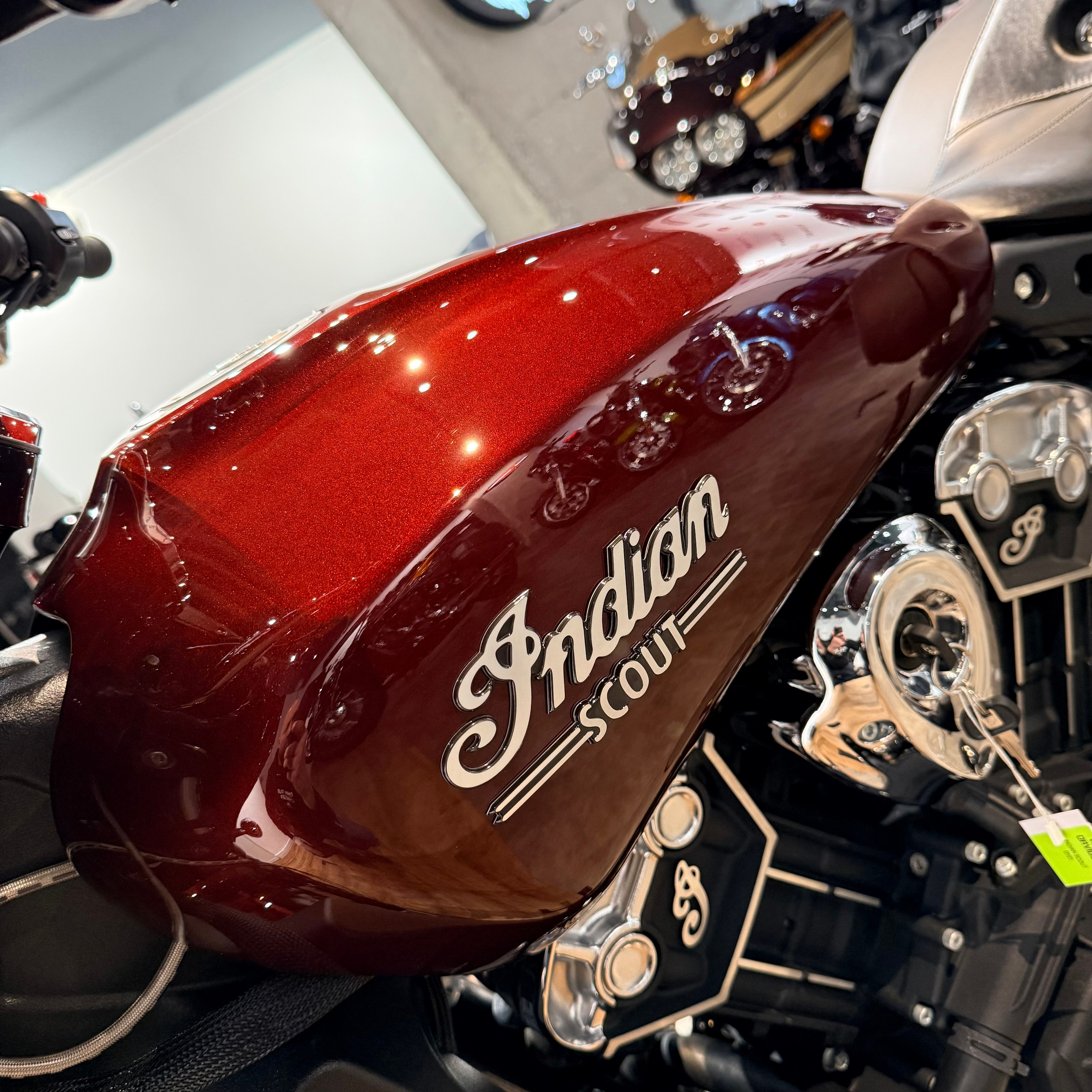 2022 INDIAN Scout Touring Maroon Metallic (VIN *56KM*0101). Hello Davidson, Москва. Только хорошие мотоциклы…